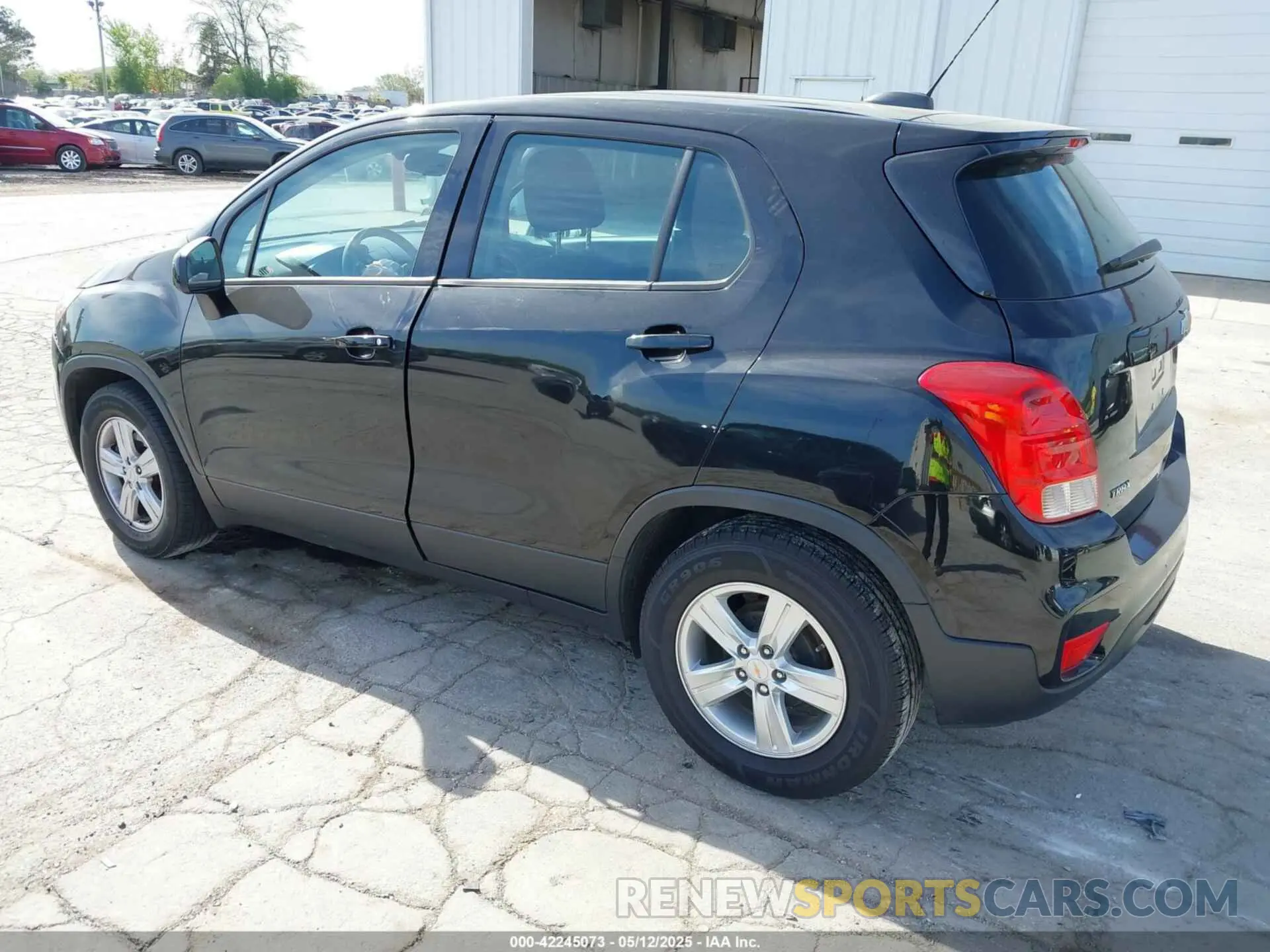 3 Photograph of a damaged car KL7CJKSB6LB337234 CHEVROLET TRAX 2020