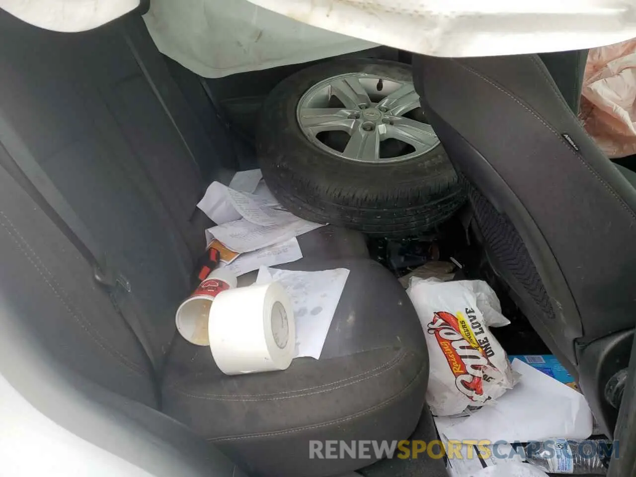 11 Photograph of a damaged car KL7CJKSB7LB032650 CHEVROLET TRAX 2020