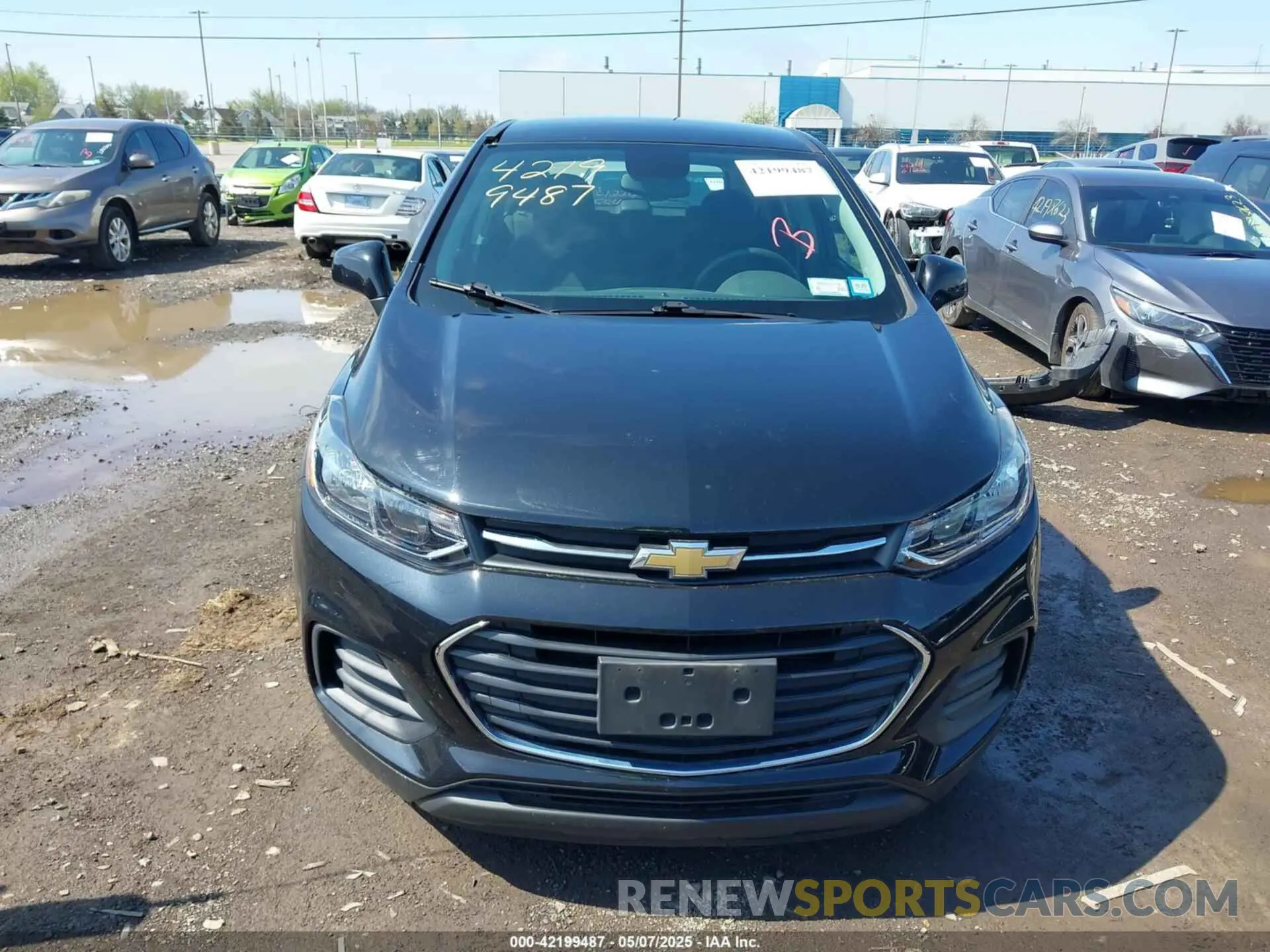 12 Photograph of a damaged car KL7CJKSB7LB036732 CHEVROLET TRAX 2020