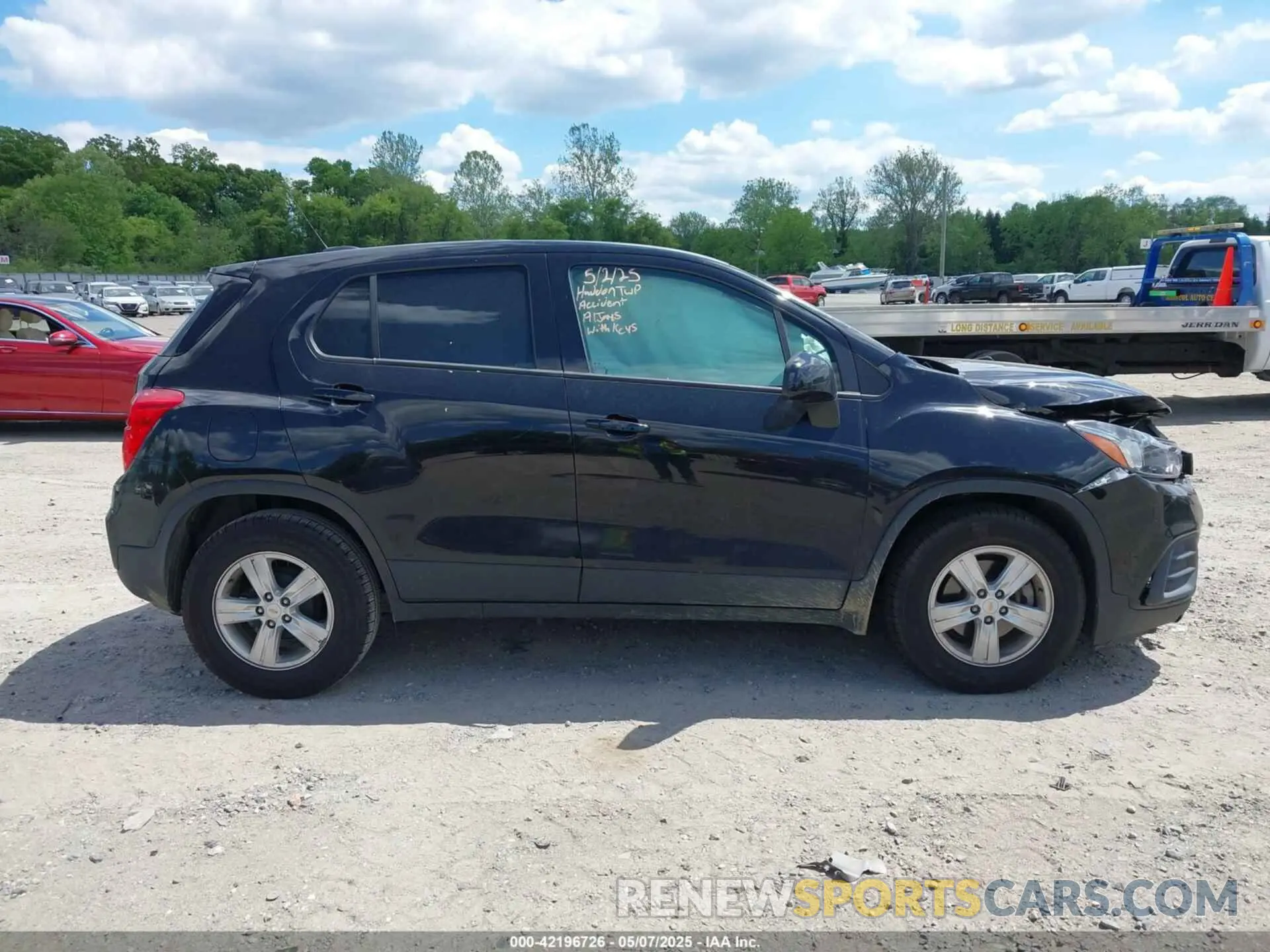 14 Photograph of a damaged car KL7CJKSB7LB061579 CHEVROLET TRAX 2020