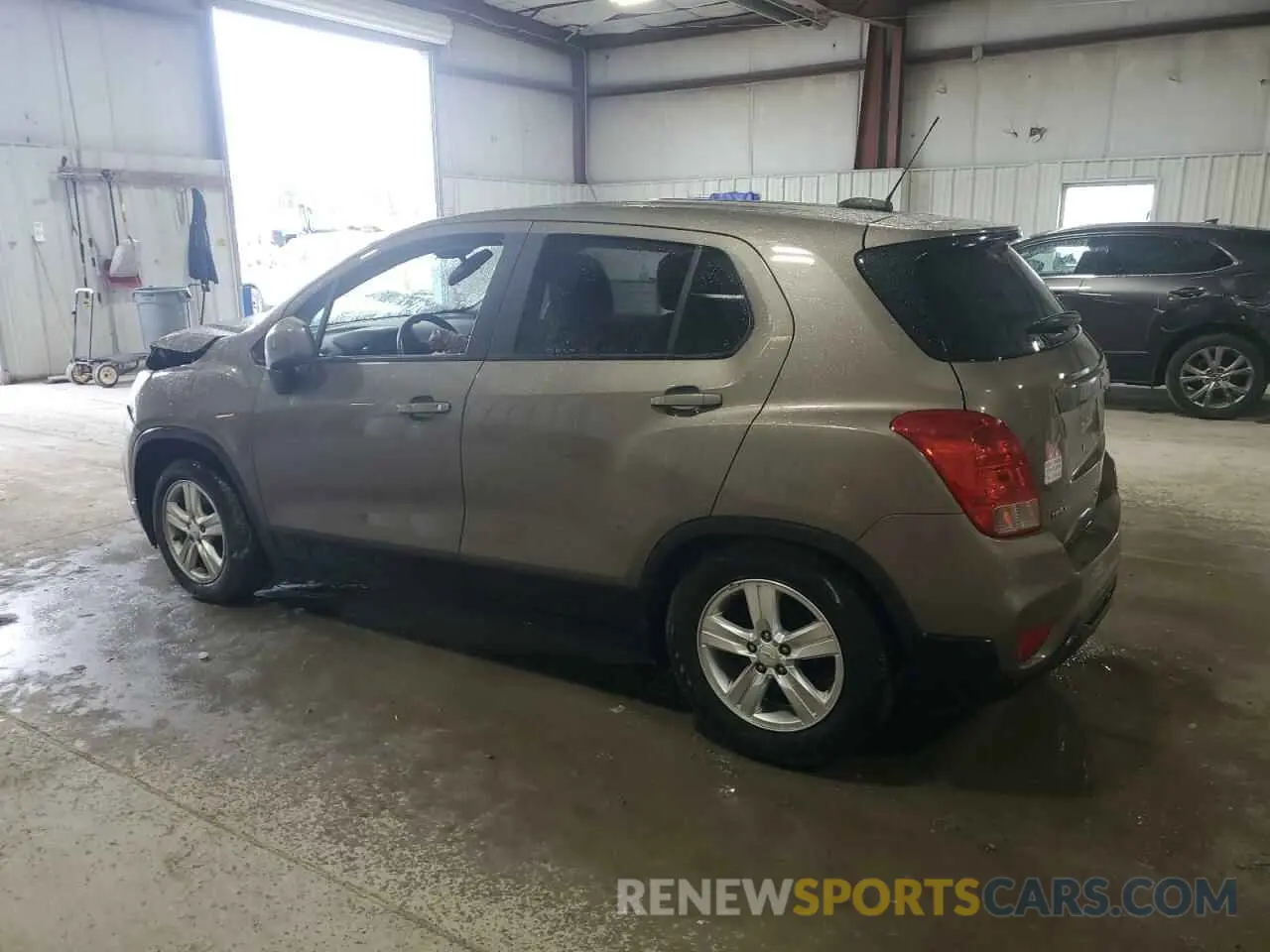 2 Photograph of a damaged car KL7CJKSB7LB334634 CHEVROLET TRAX 2020