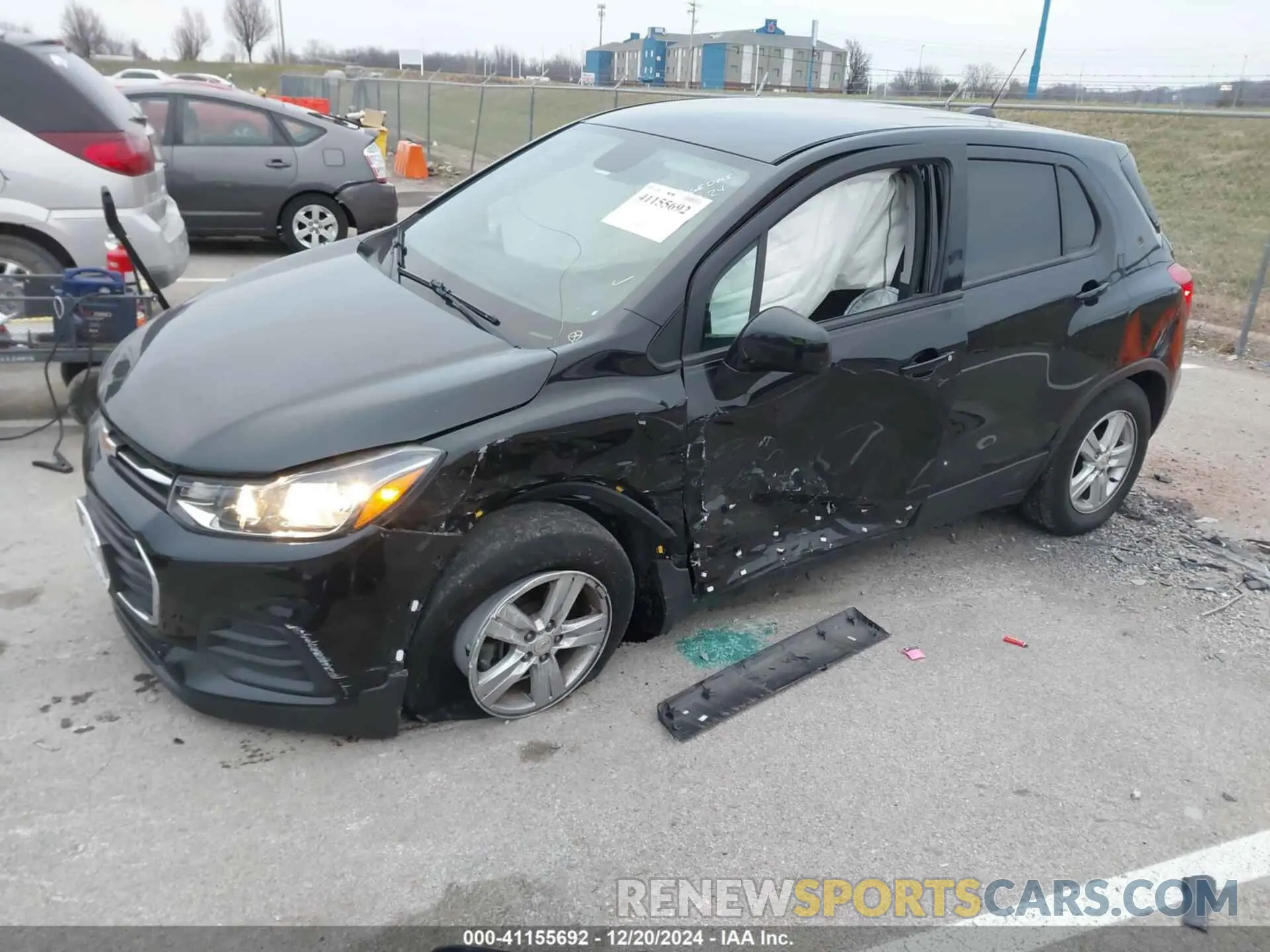 2 Photograph of a damaged car KL7CJKSB8LB023214 CHEVROLET TRAX 2020