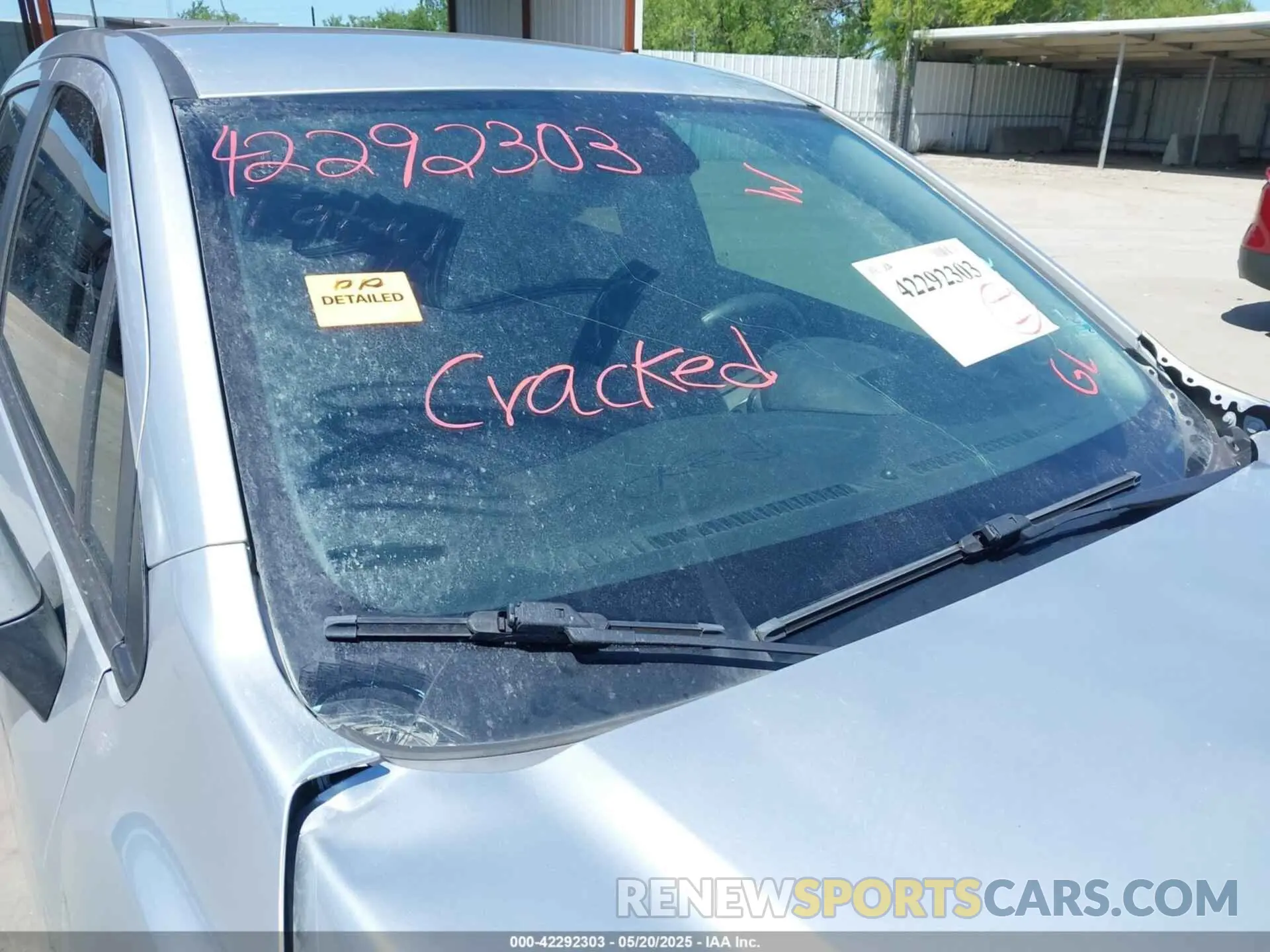 18 Photograph of a damaged car KL7CJKSB8LB030471 CHEVROLET TRAX 2020