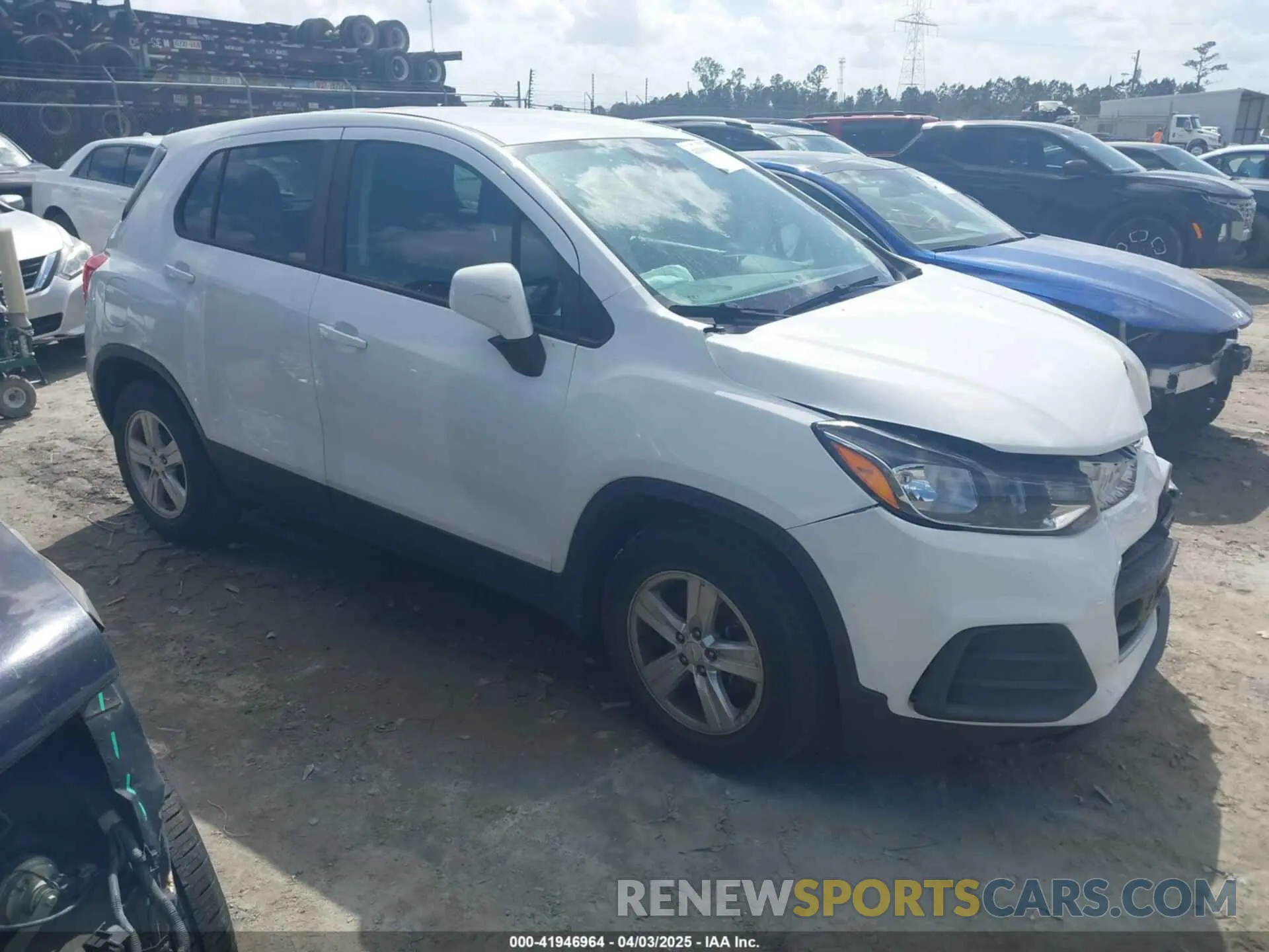 1 Photograph of a damaged car KL7CJKSB9LB034450 CHEVROLET TRAX 2020