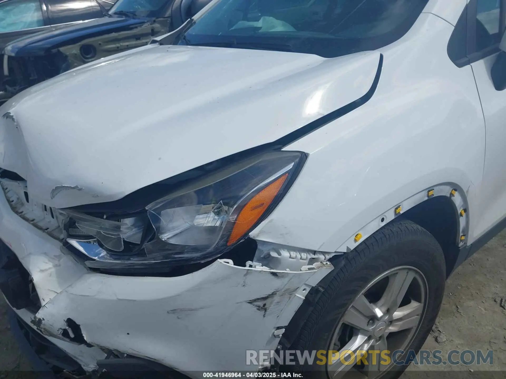 6 Photograph of a damaged car KL7CJKSB9LB034450 CHEVROLET TRAX 2020