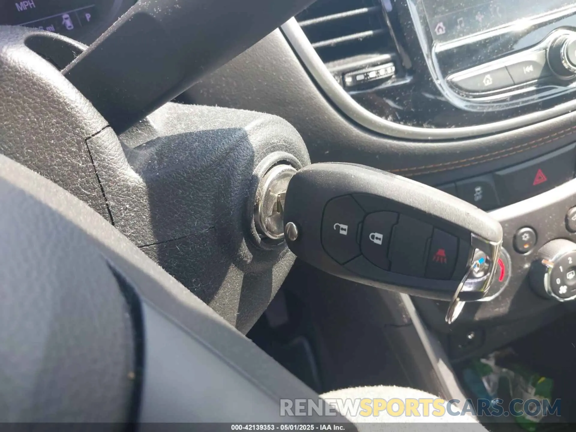 11 Photograph of a damaged car KL7CJKSB9LB046792 CHEVROLET TRAX 2020