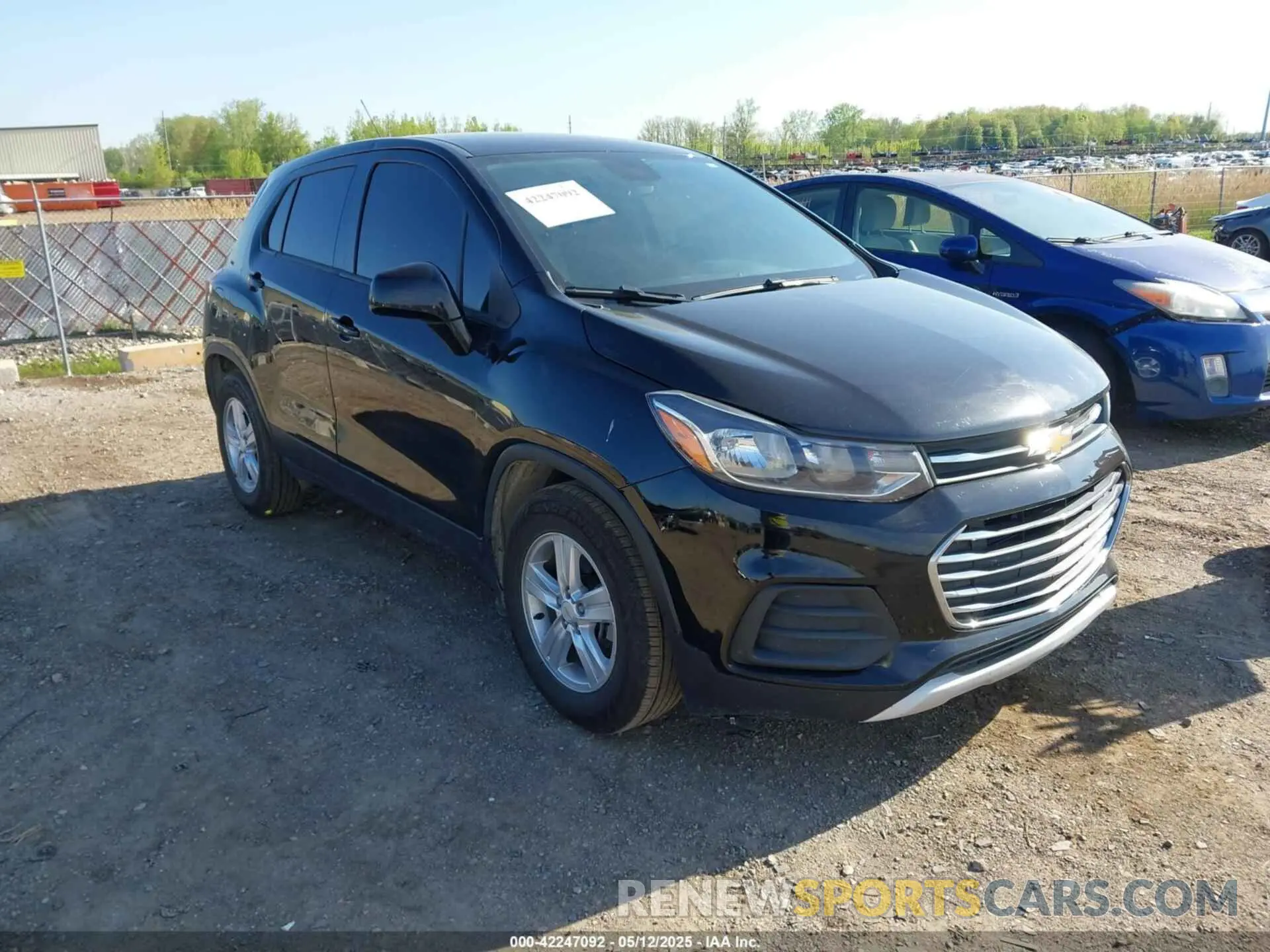 1 Photograph of a damaged car KL7CJKSB9LB065049 CHEVROLET TRAX 2020