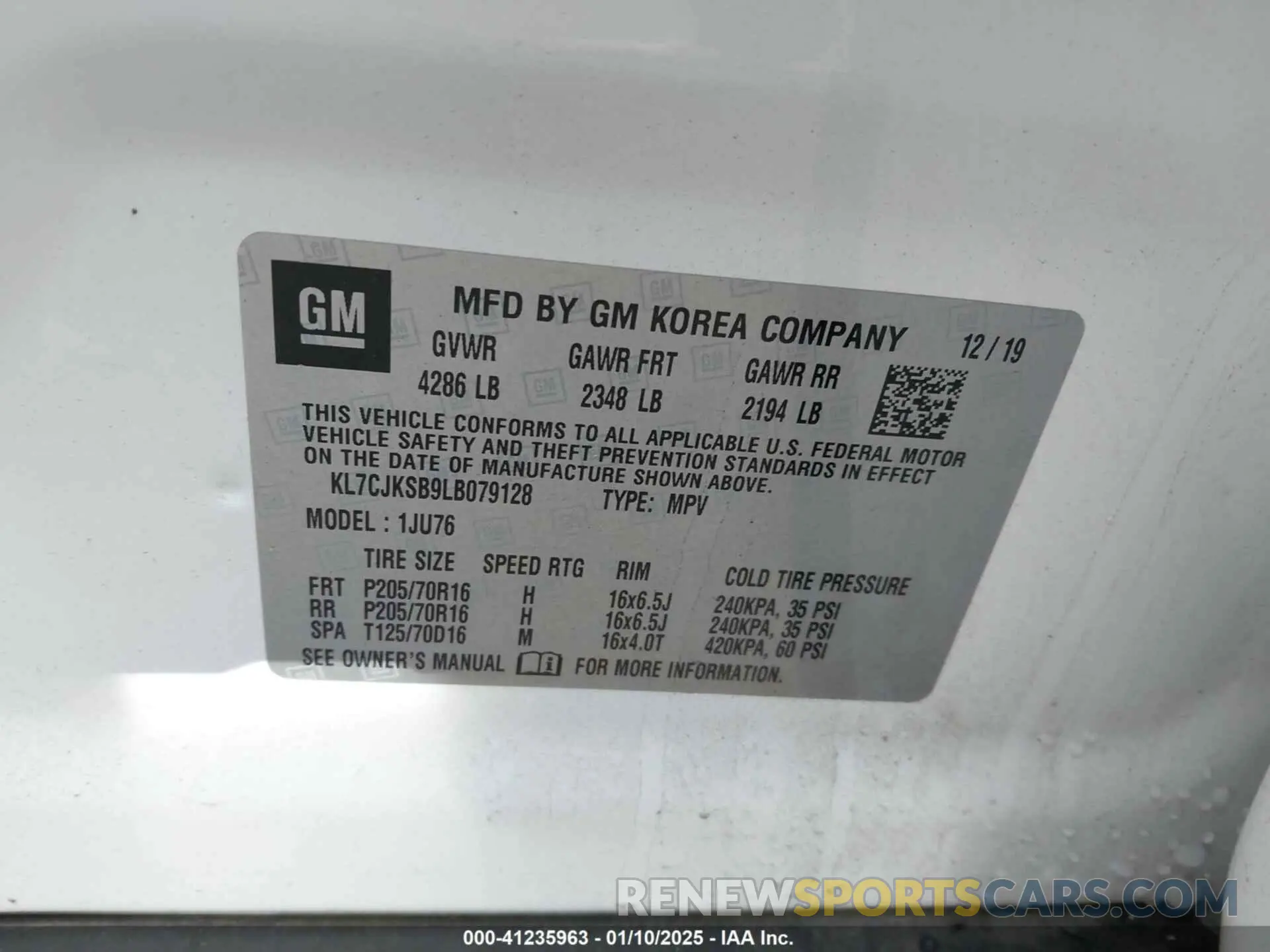 9 Photograph of a damaged car KL7CJKSB9LB079128 CHEVROLET TRAX 2020