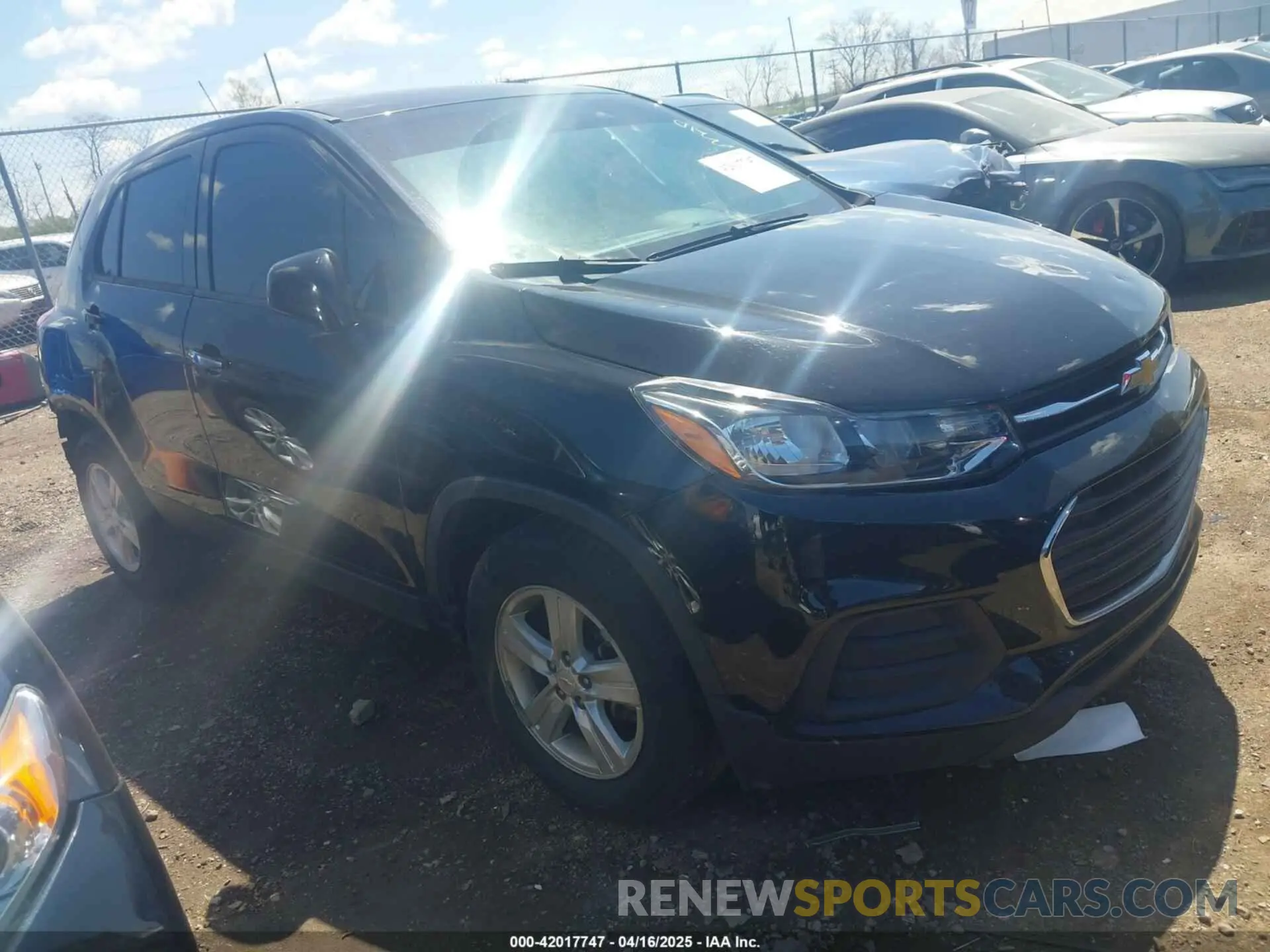 1 Photograph of a damaged car KL7CJKSB9LB317981 CHEVROLET TRAX 2020