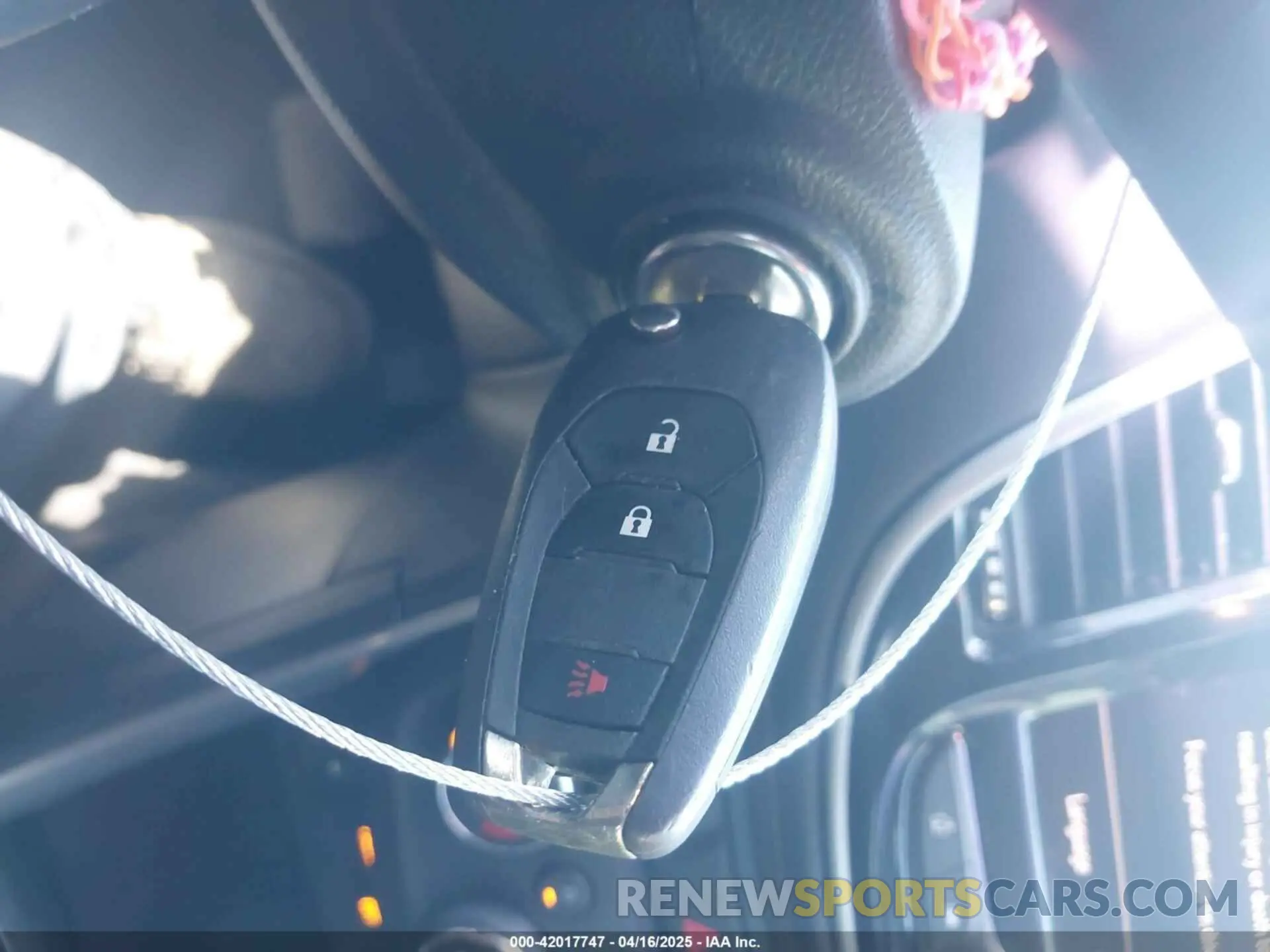 11 Photograph of a damaged car KL7CJKSB9LB317981 CHEVROLET TRAX 2020