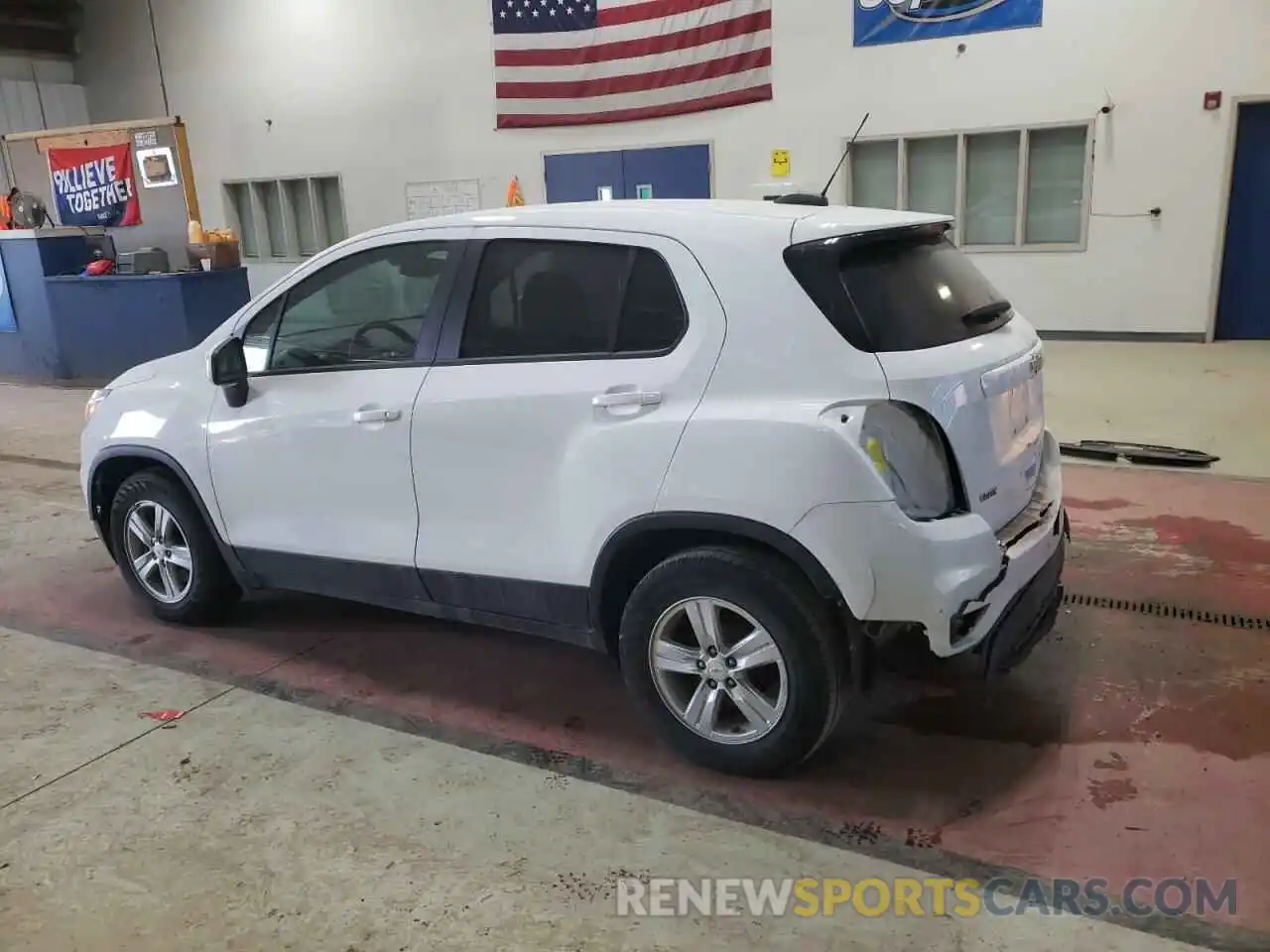 2 Photograph of a damaged car KL7CJKSBXLB087898 CHEVROLET TRAX 2020