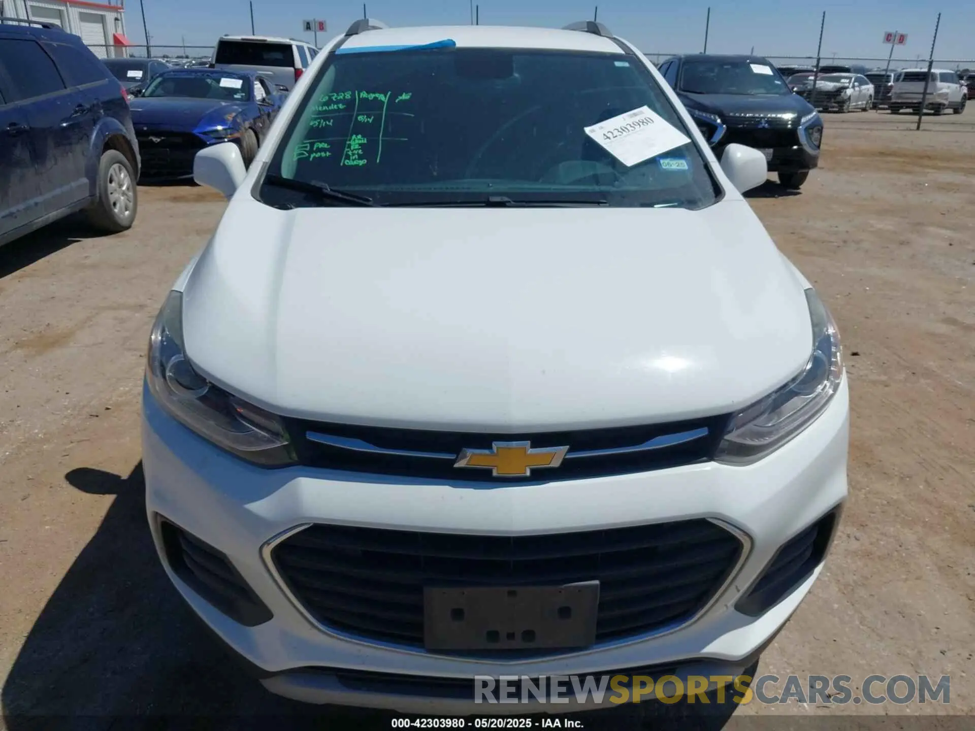13 Photograph of a damaged car KL7CJLSB0LB070677 CHEVROLET TRAX 2020