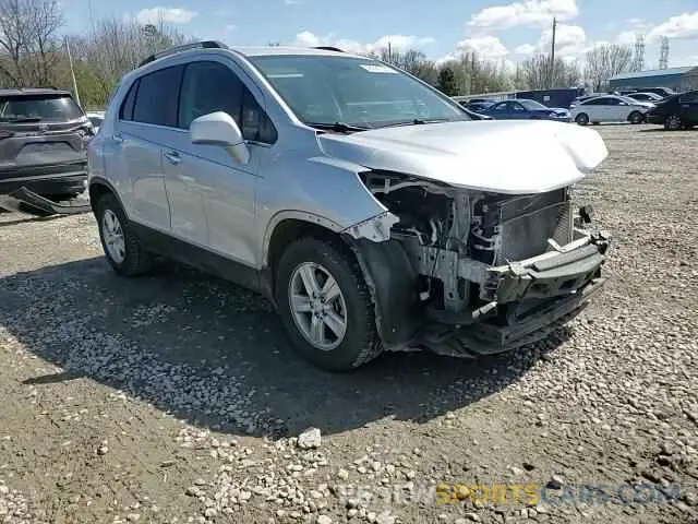 12 Photograph of a damaged car KL7CJLSB1LB009094 CHEVROLET TRAX 2020