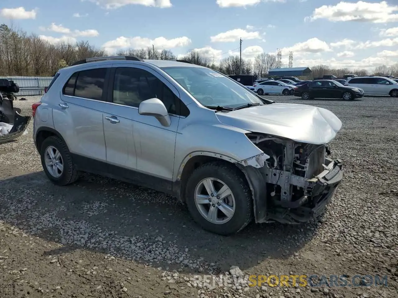 4 Photograph of a damaged car KL7CJLSB1LB009094 CHEVROLET TRAX 2020