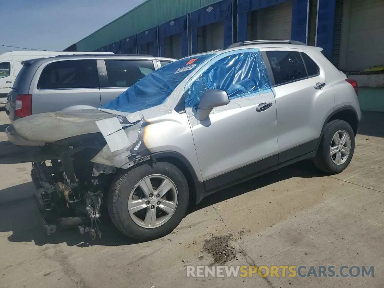 1 Photograph of a damaged car KL7CJLSB1LB015932 CHEVROLET TRAX 2020