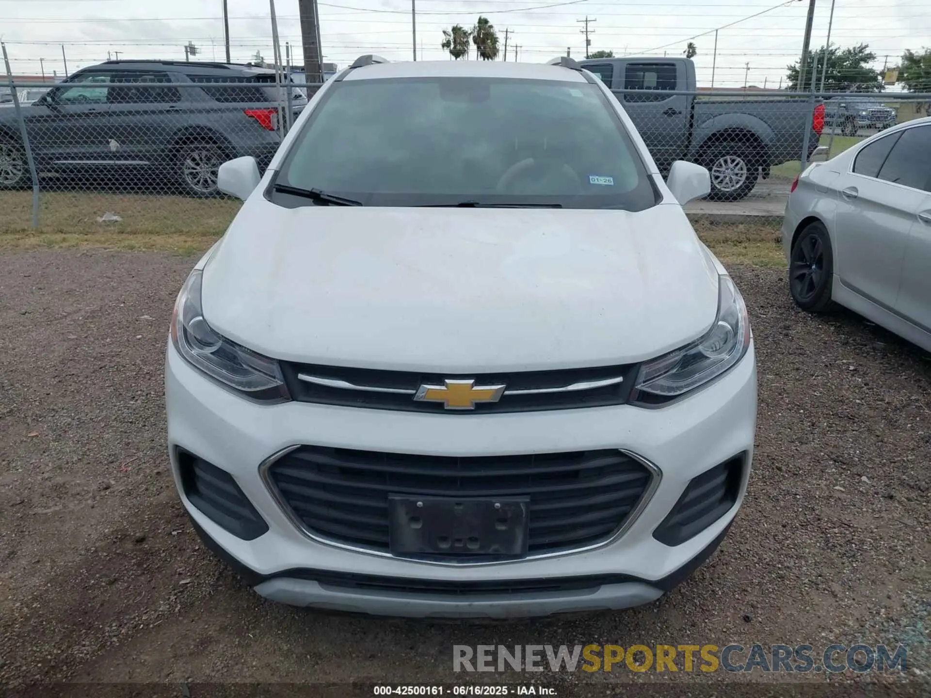 6 Photograph of a damaged car KL7CJLSB1LB058487 CHEVROLET TRAX 2020