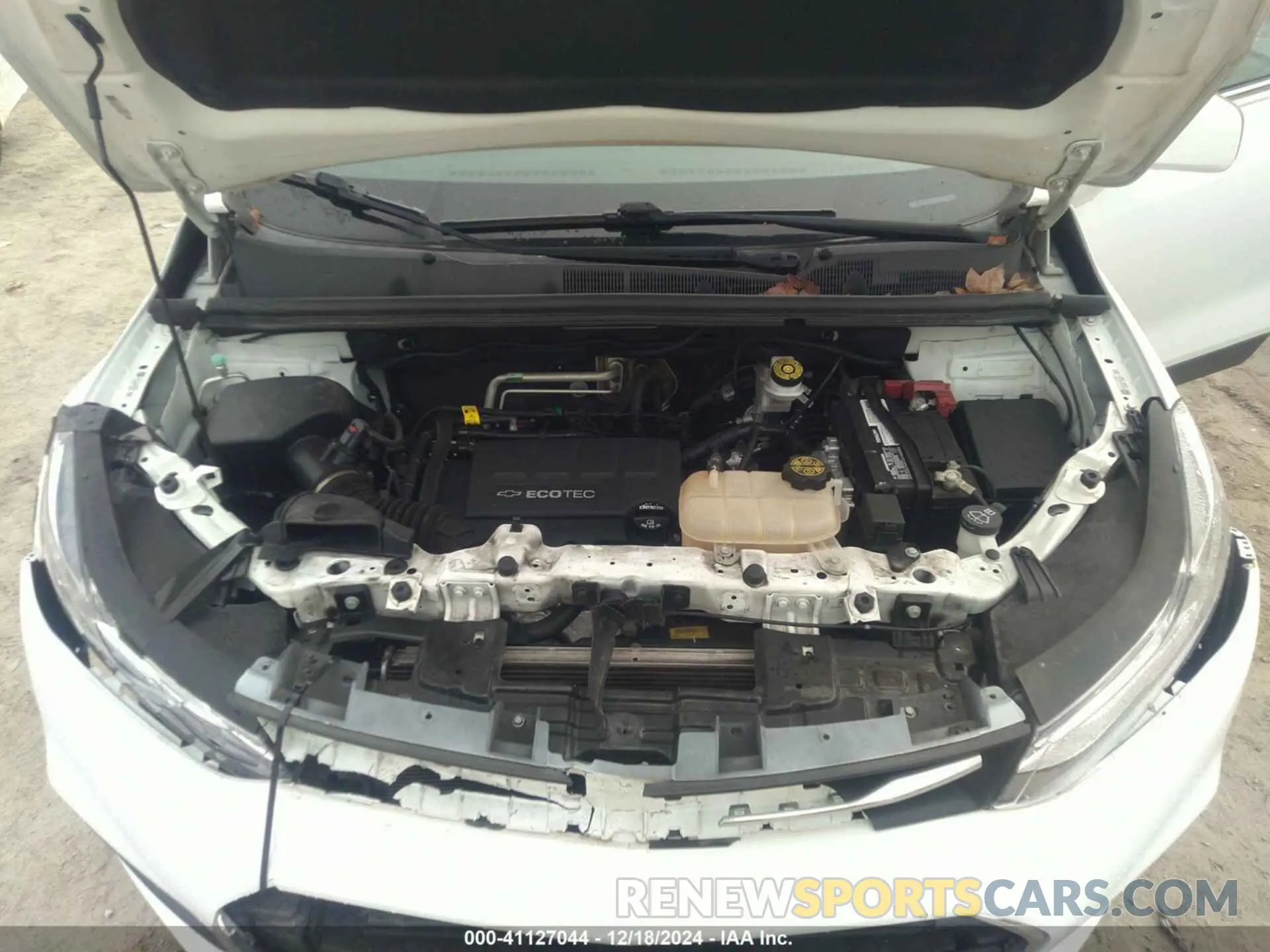 10 Photograph of a damaged car KL7CJLSB1LB075192 CHEVROLET TRAX 2020