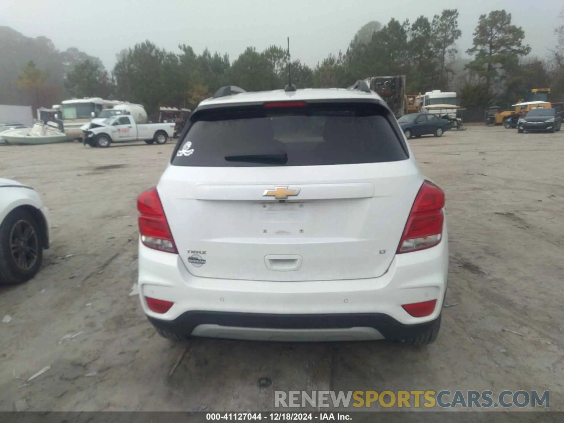 16 Photograph of a damaged car KL7CJLSB1LB075192 CHEVROLET TRAX 2020