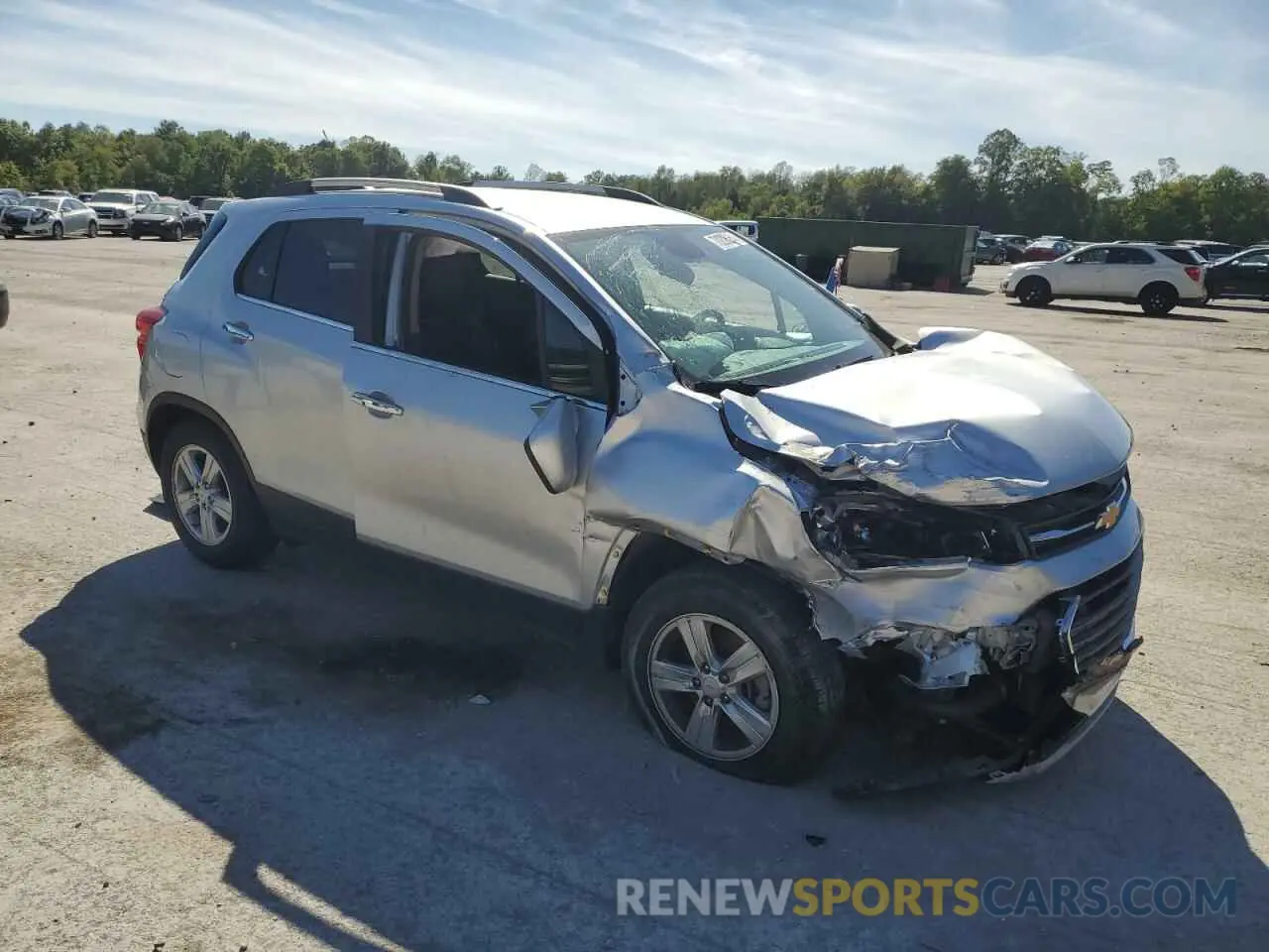 4 Photograph of a damaged car KL7CJLSB2LB001554 CHEVROLET TRAX 2020