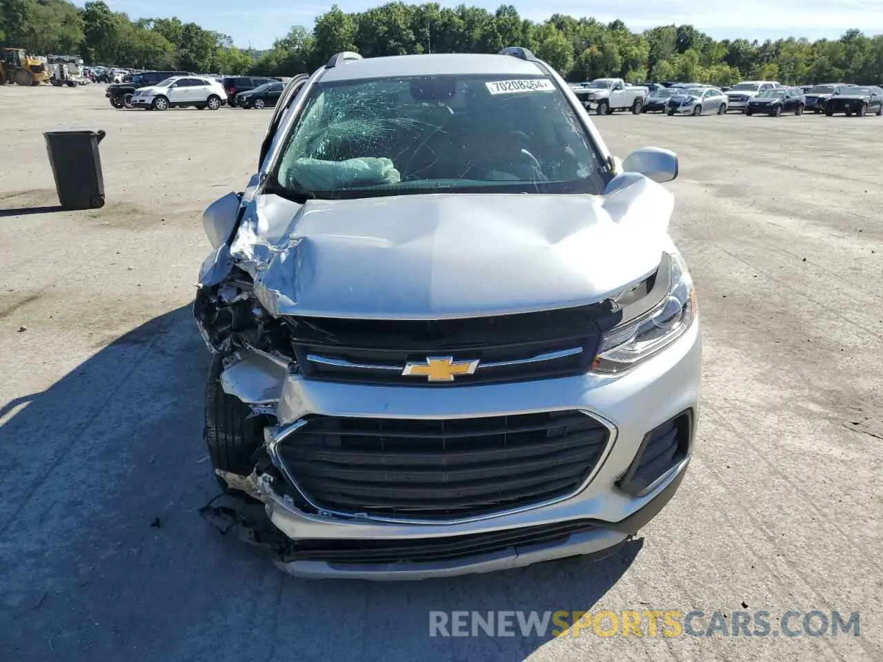 5 Photograph of a damaged car KL7CJLSB2LB001554 CHEVROLET TRAX 2020