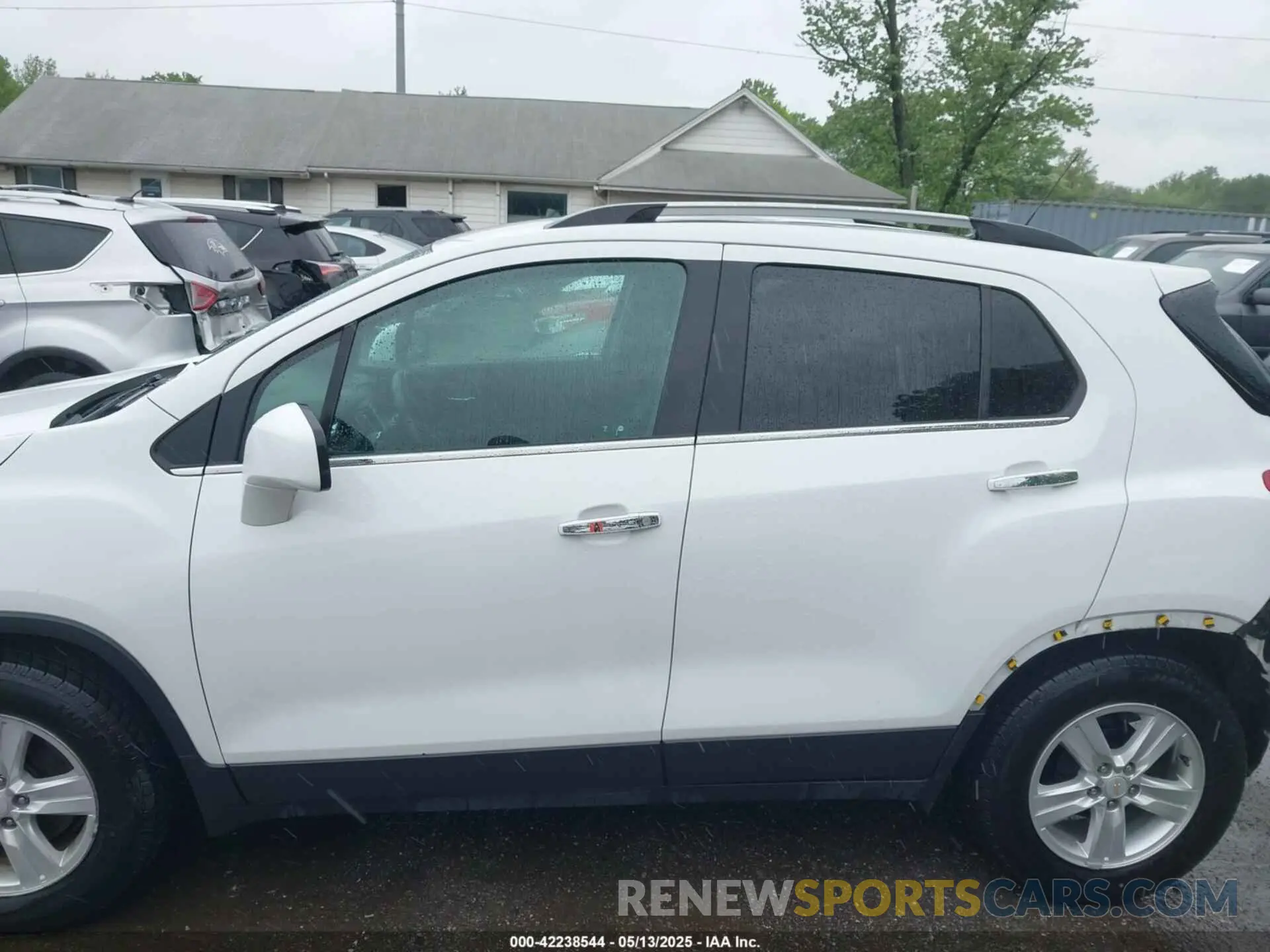 15 Photograph of a damaged car KL7CJLSB2LB006897 CHEVROLET TRAX 2020