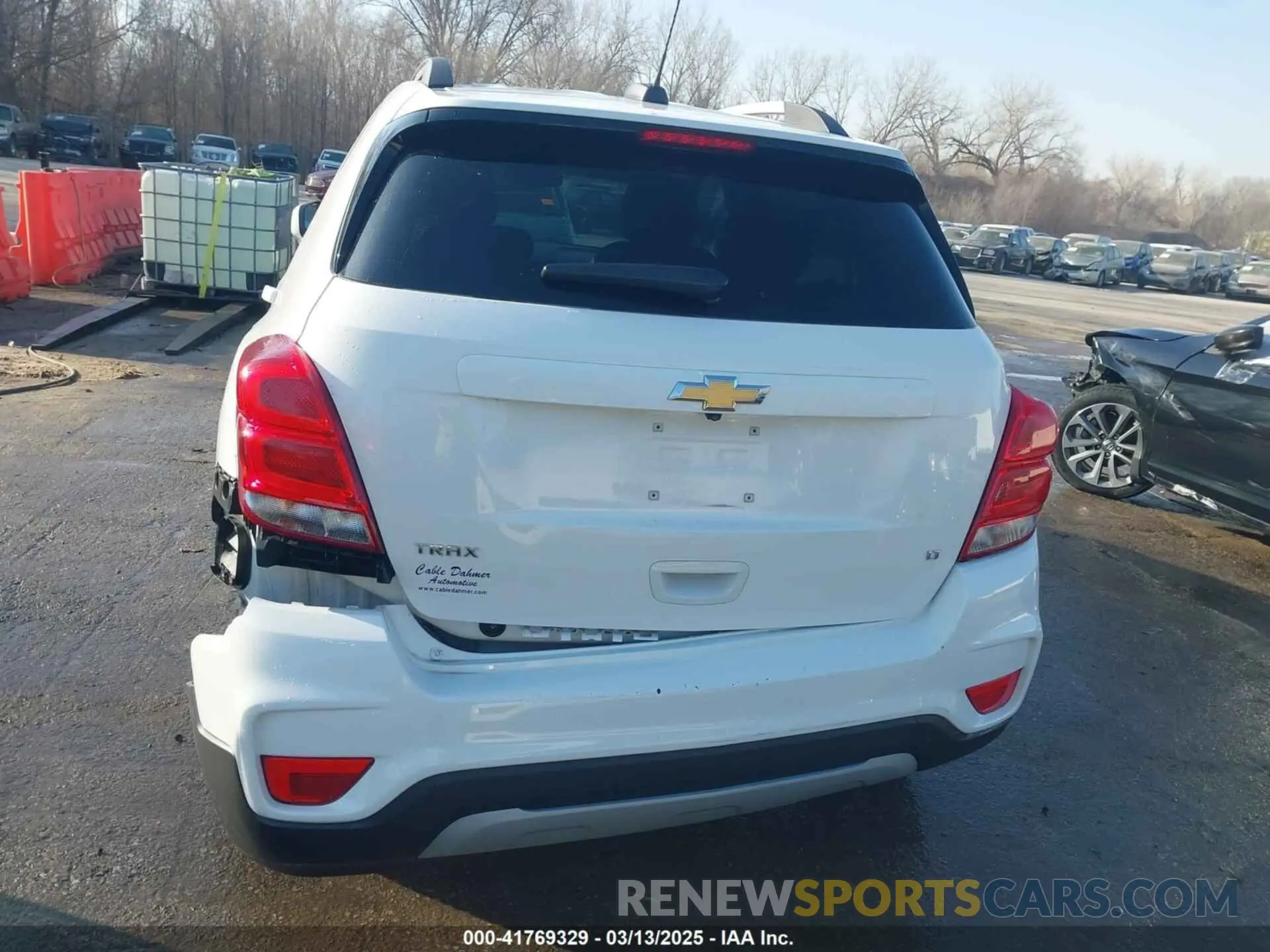 16 Photograph of a damaged car KL7CJLSB2LB322171 CHEVROLET TRAX 2020