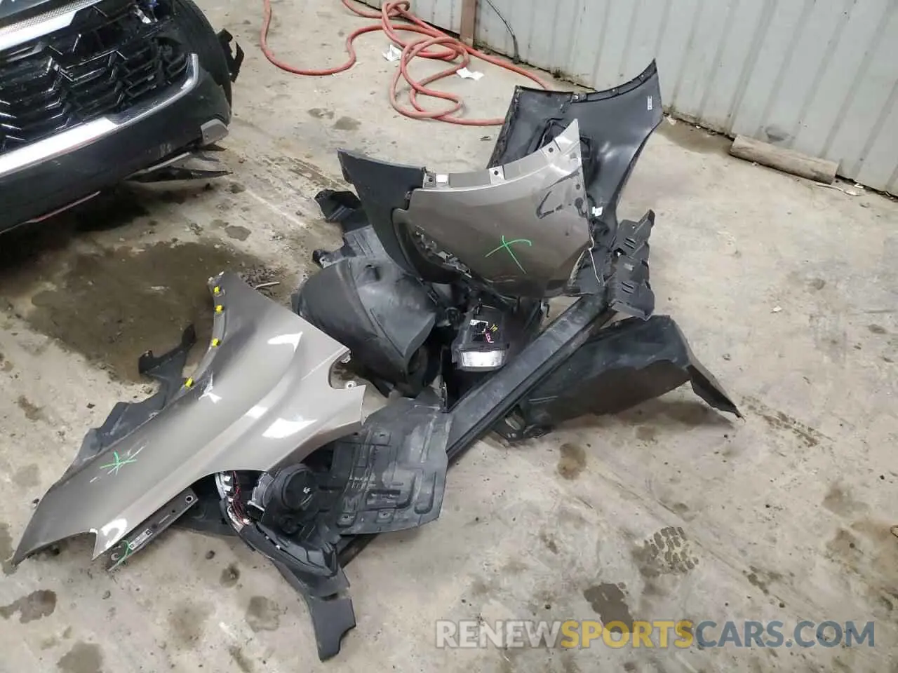 12 Photograph of a damaged car KL7CJLSB2LB348852 CHEVROLET TRAX 2020