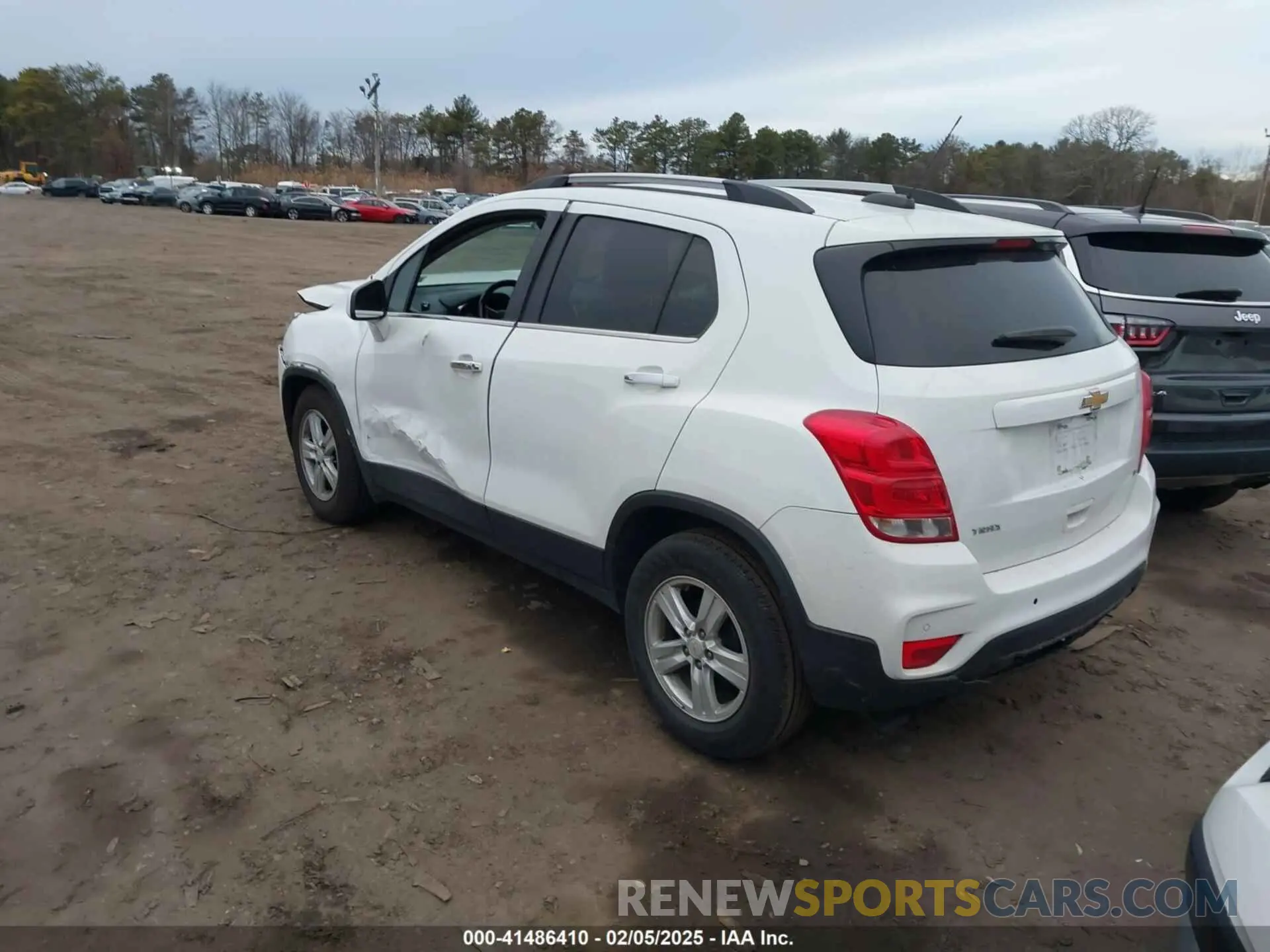 3 Photograph of a damaged car KL7CJLSB3LB058250 CHEVROLET TRAX 2020