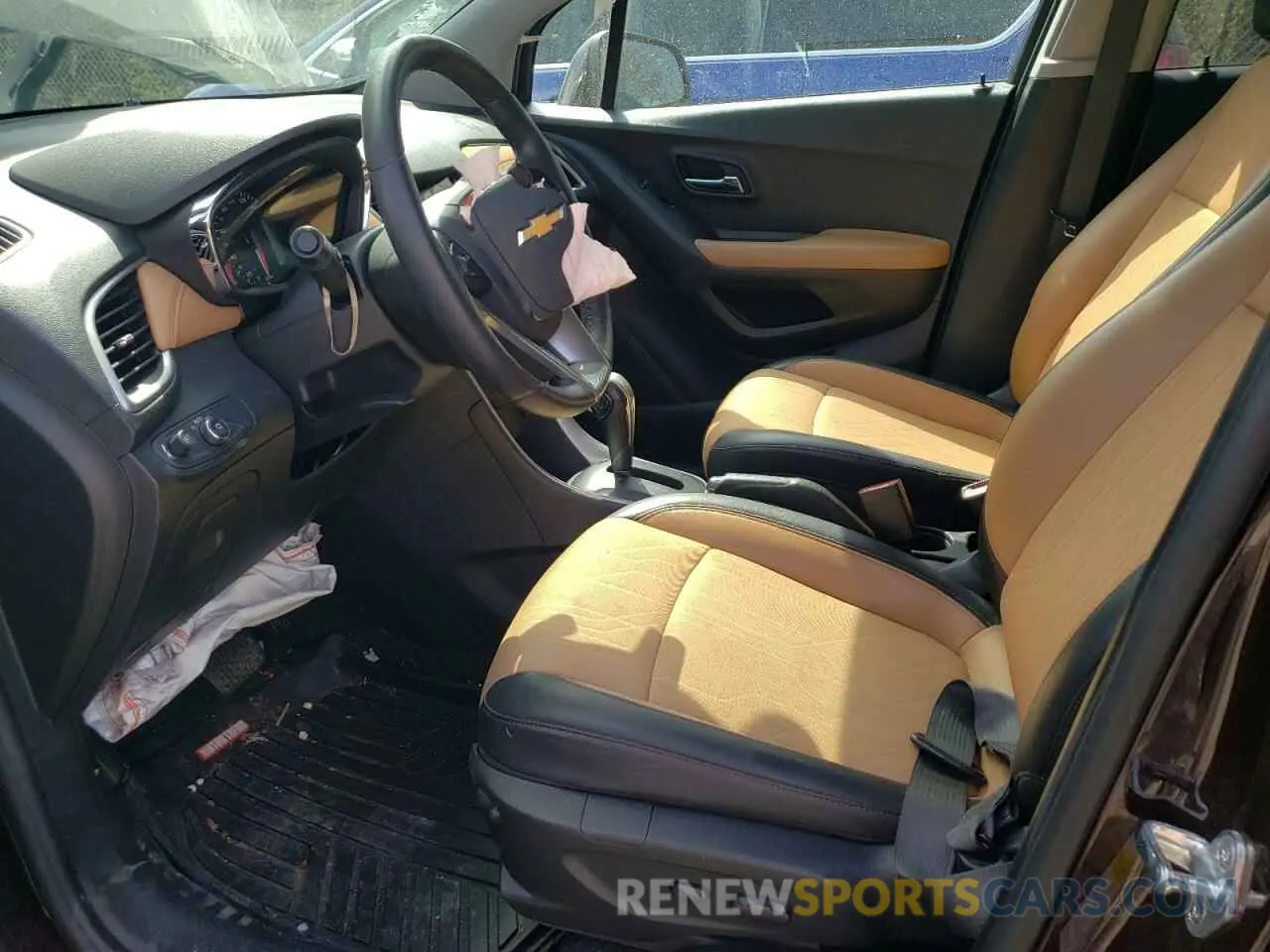 7 Photograph of a damaged car KL7CJLSB3LB343319 CHEVROLET TRAX 2020