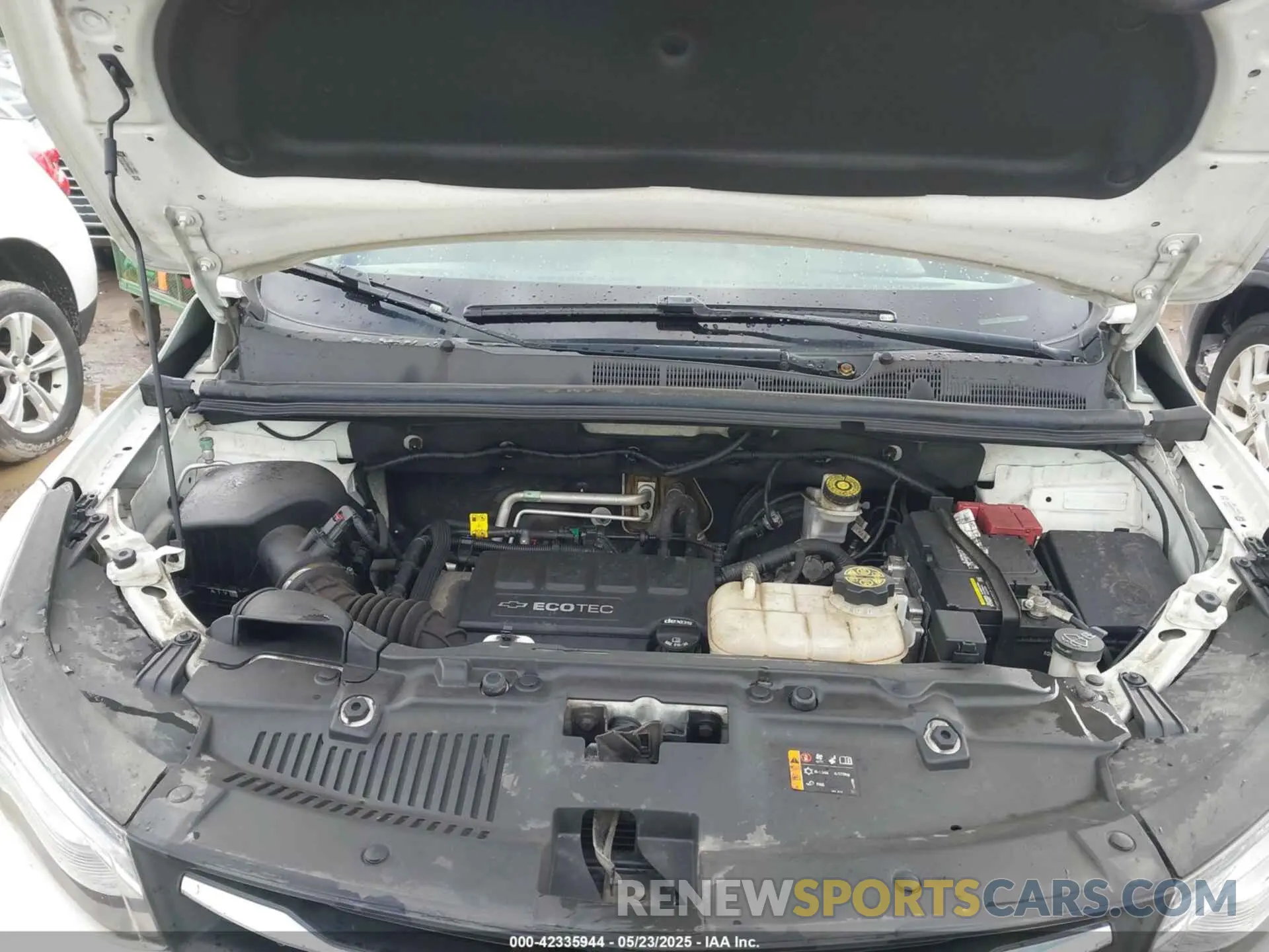 10 Photograph of a damaged car KL7CJLSB4LB069208 CHEVROLET TRAX 2020