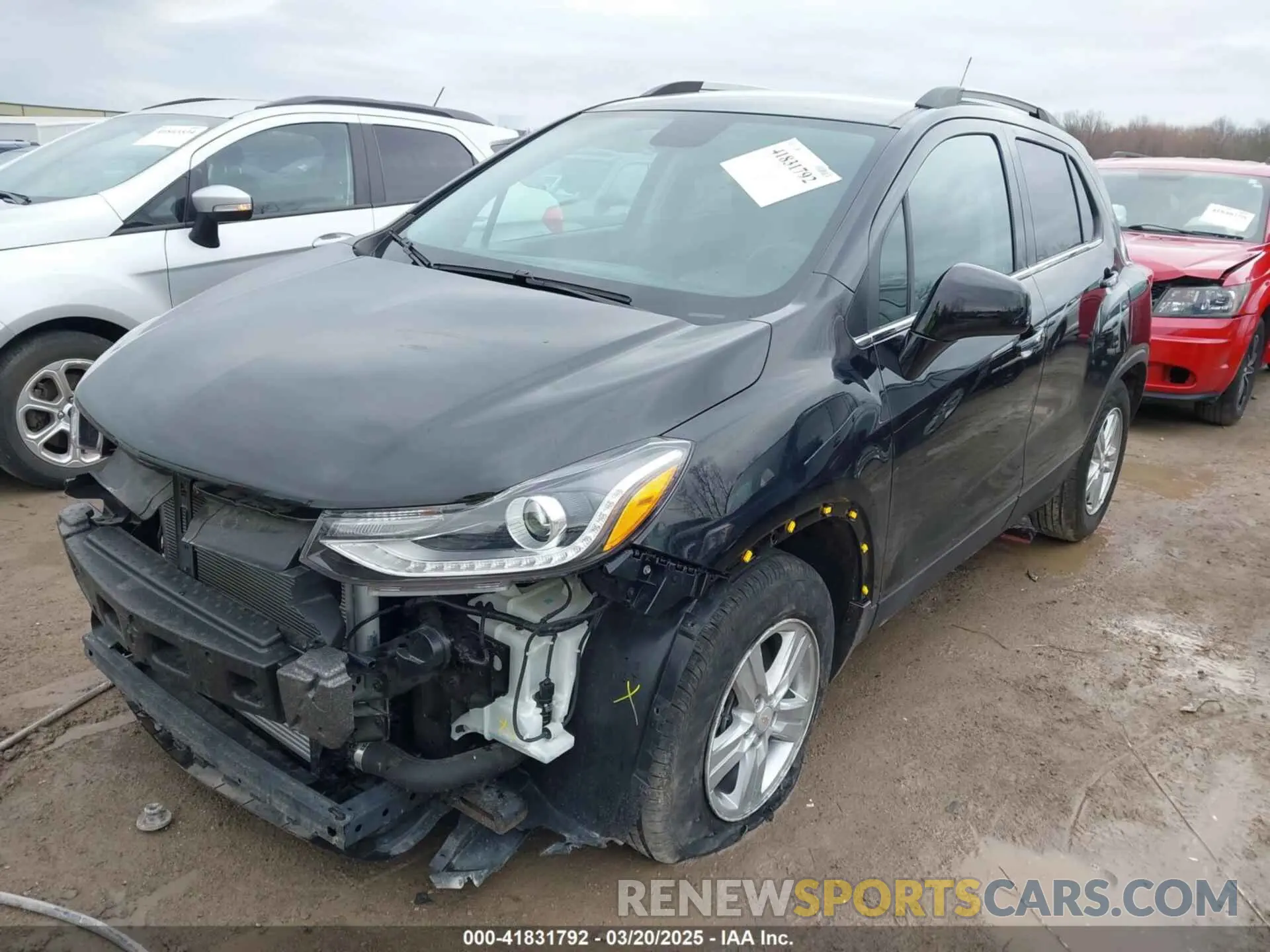 2 Photograph of a damaged car KL7CJLSB4LB092584 CHEVROLET TRAX 2020