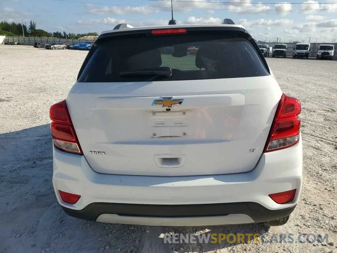 6 Photograph of a damaged car KL7CJLSB4LB339988 CHEVROLET TRAX 2020