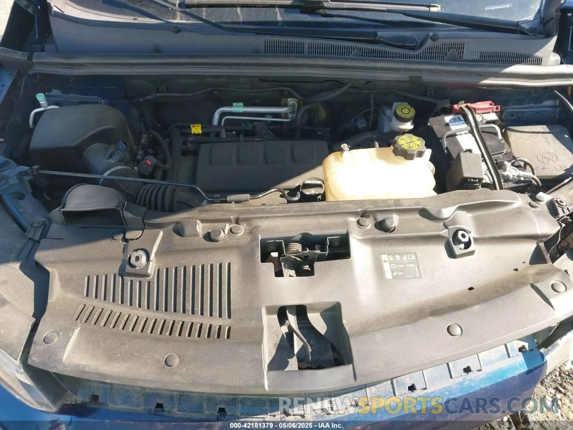 10 Photograph of a damaged car KL7CJLSB5LB337747 CHEVROLET TRAX 2020