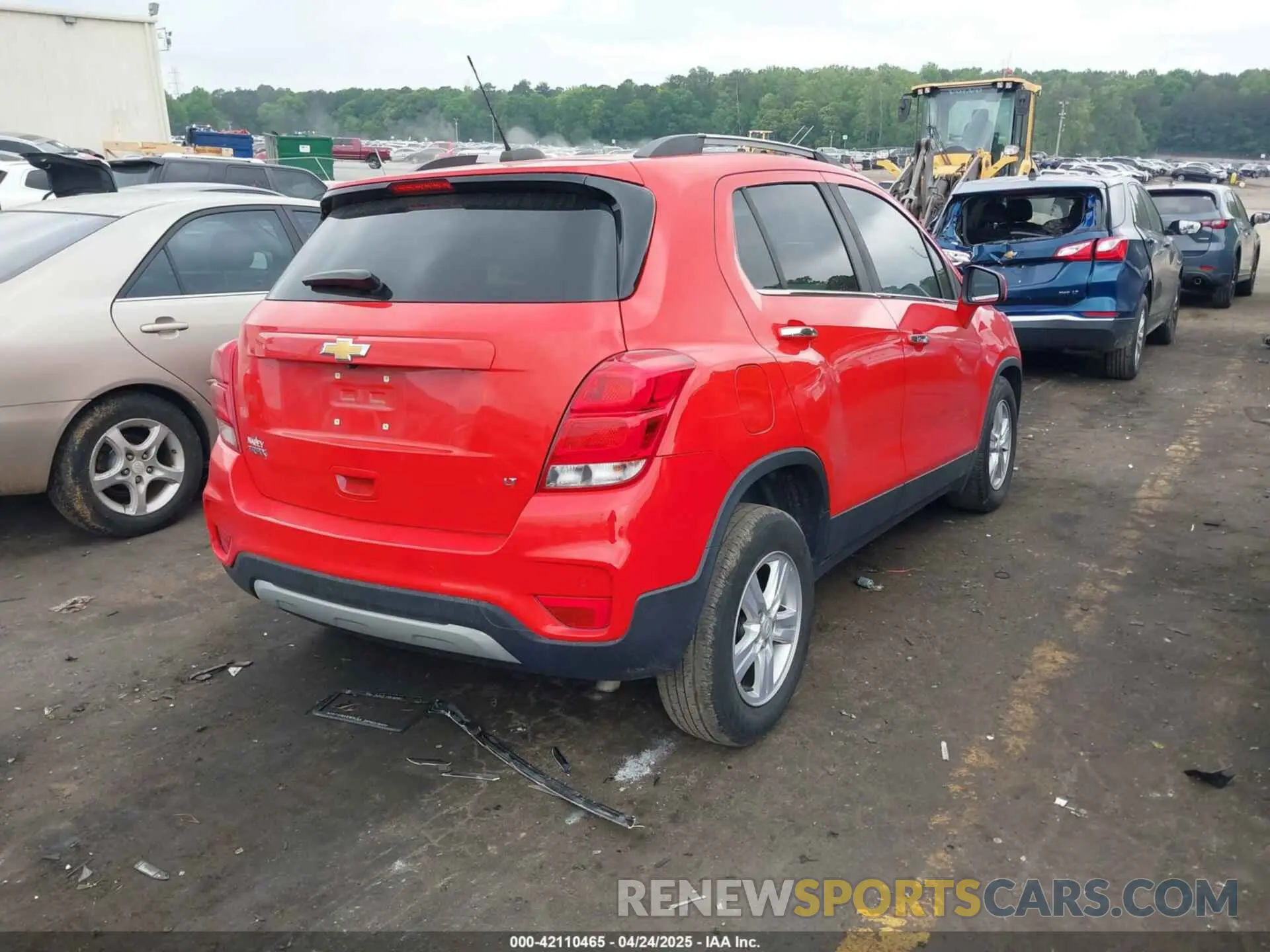 4 Photograph of a damaged car KL7CJLSB5LB343435 CHEVROLET TRAX 2020