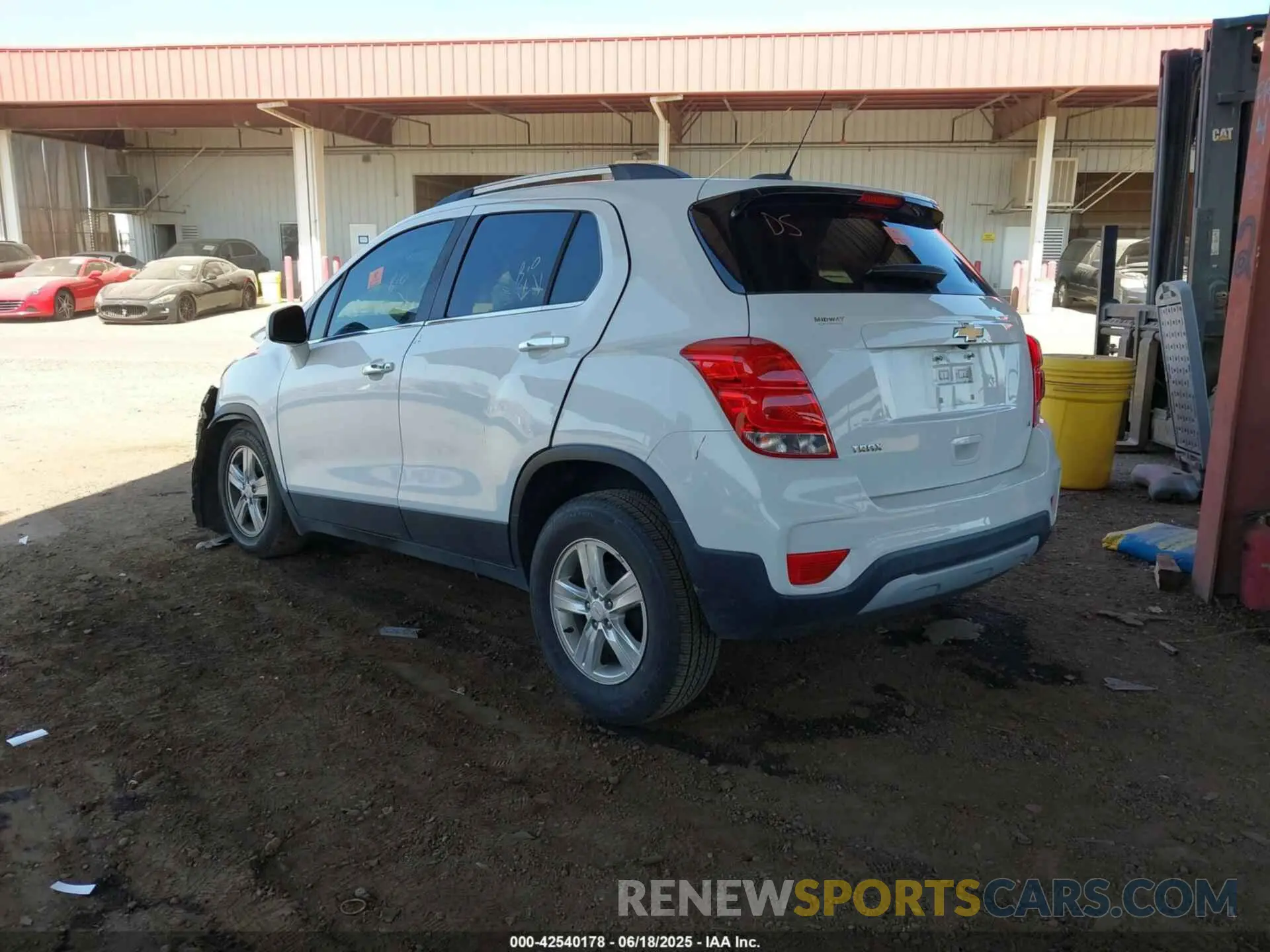 3 Photograph of a damaged car KL7CJLSB6LB008877 CHEVROLET TRAX 2020