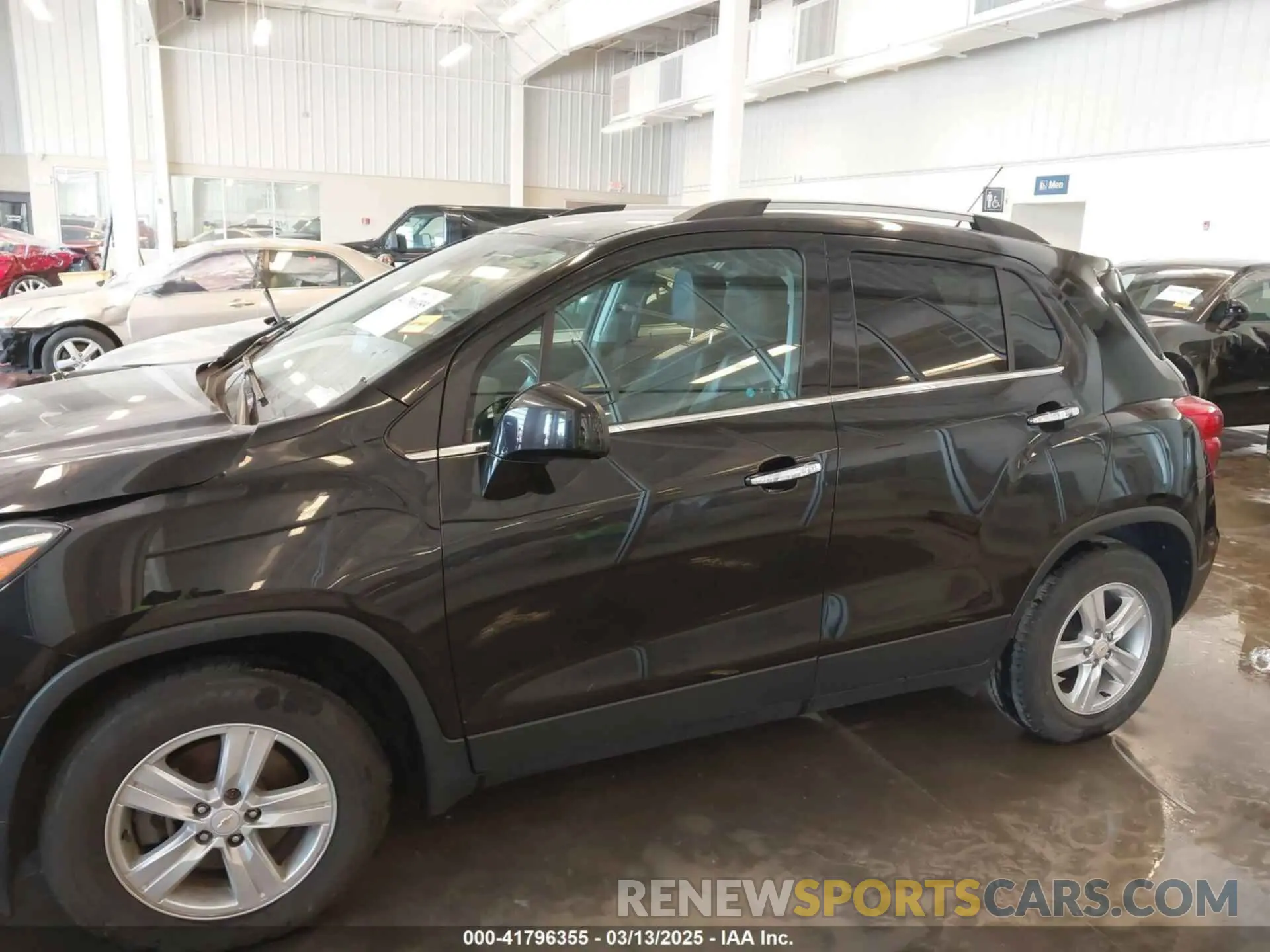 14 Photograph of a damaged car KL7CJLSB6LB018843 CHEVROLET TRAX 2020