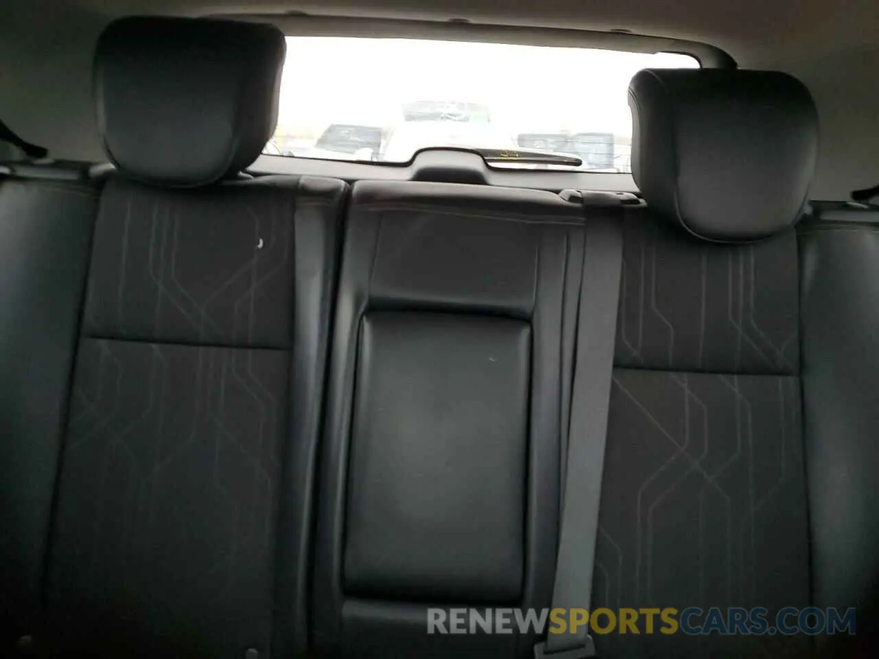 10 Photograph of a damaged car KL7CJLSB7LB029110 CHEVROLET TRAX 2020