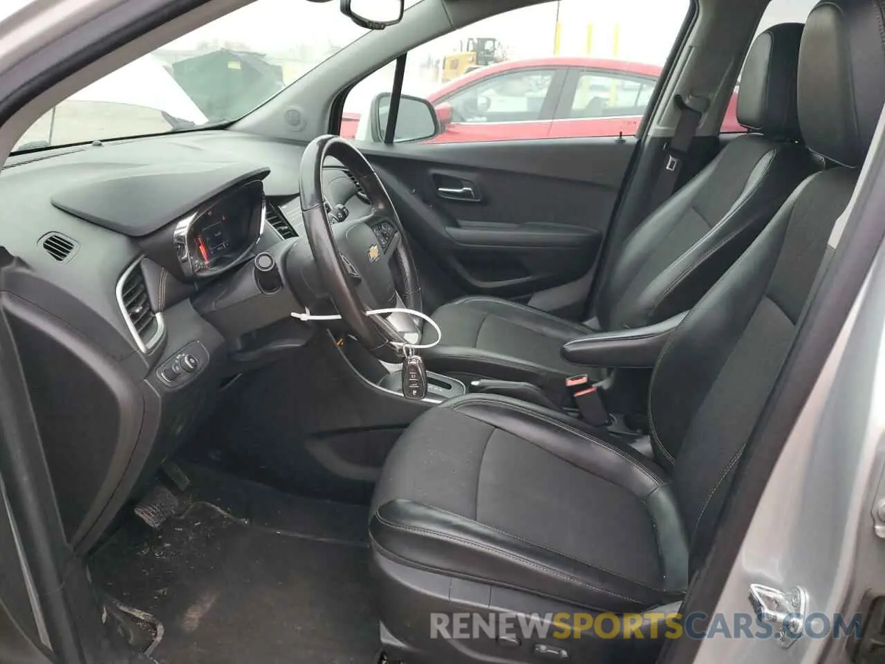 7 Photograph of a damaged car KL7CJLSB7LB029110 CHEVROLET TRAX 2020