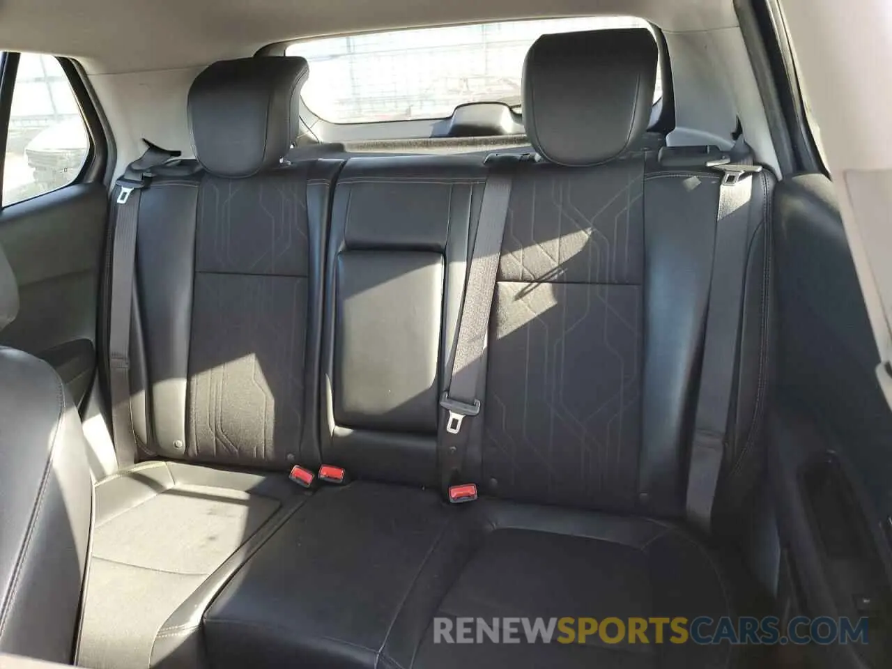 10 Photograph of a damaged car KL7CJLSB7LB065881 CHEVROLET TRAX 2020