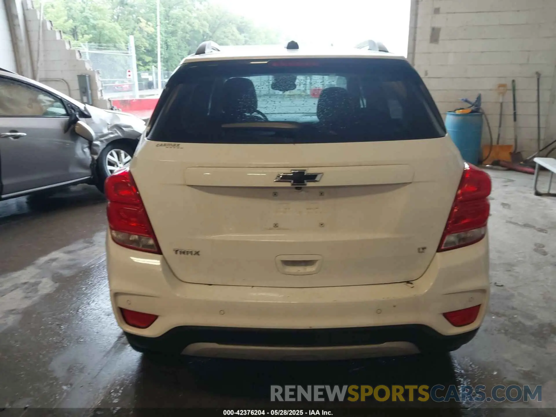 16 Photograph of a damaged car KL7CJLSB7LB069297 CHEVROLET TRAX 2020