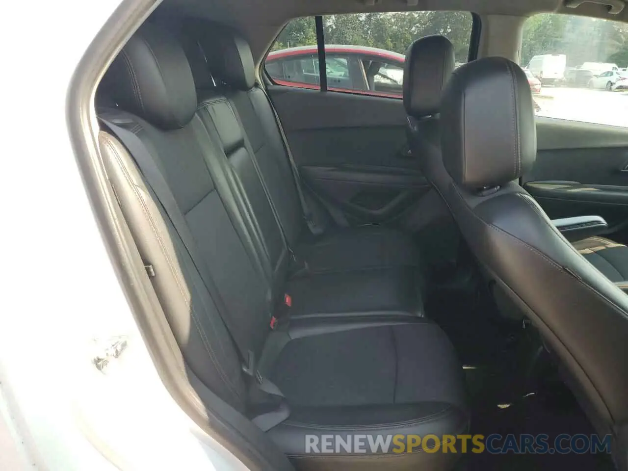 11 Photograph of a damaged car KL7CJLSB7LB091509 CHEVROLET TRAX 2020