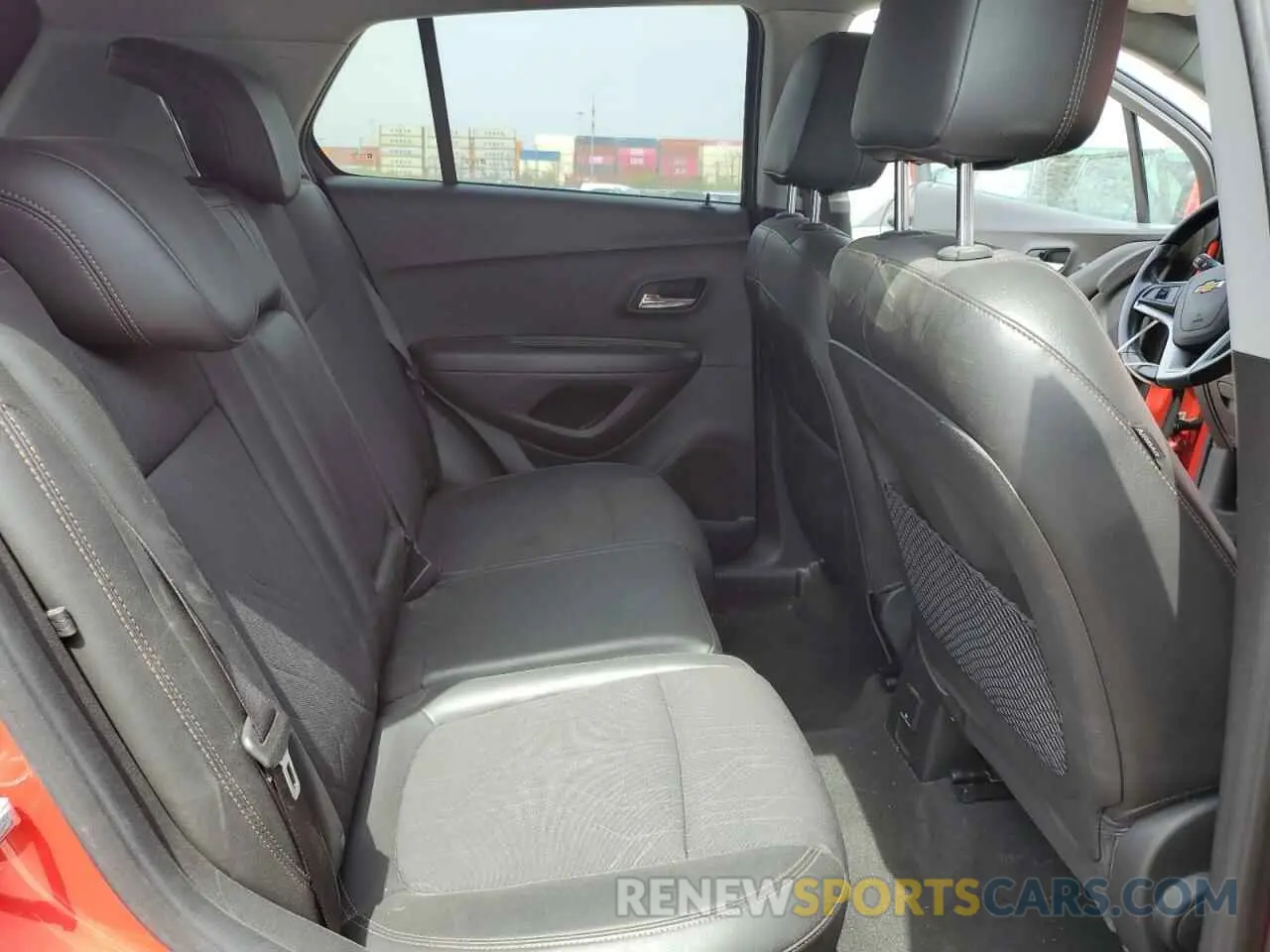 10 Photograph of a damaged car KL7CJLSB7LB338818 CHEVROLET TRAX 2020