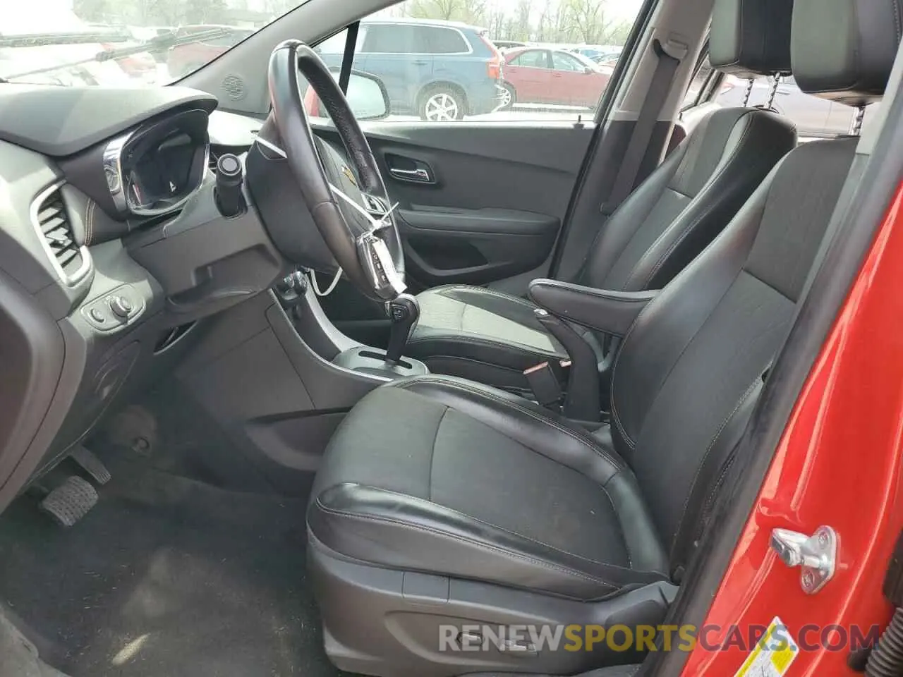 7 Photograph of a damaged car KL7CJLSB7LB338818 CHEVROLET TRAX 2020