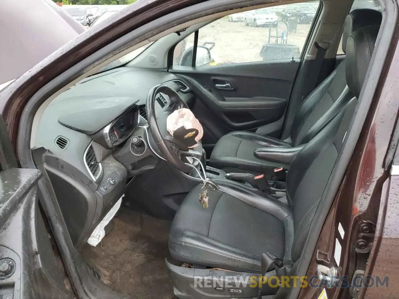 7 Photograph of a damaged car KL7CJLSB7LB342514 CHEVROLET TRAX 2020