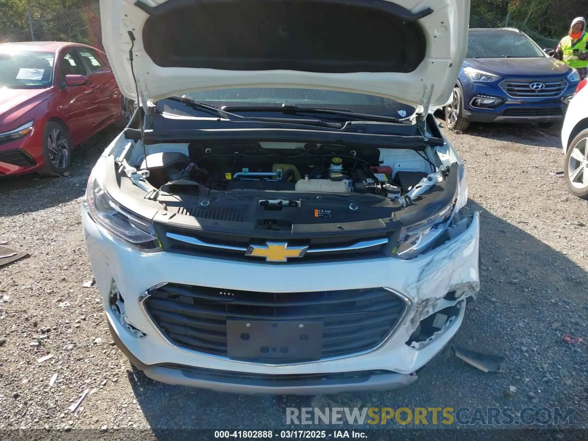 10 Photograph of a damaged car KL7CJLSB9LB005813 CHEVROLET TRAX 2020