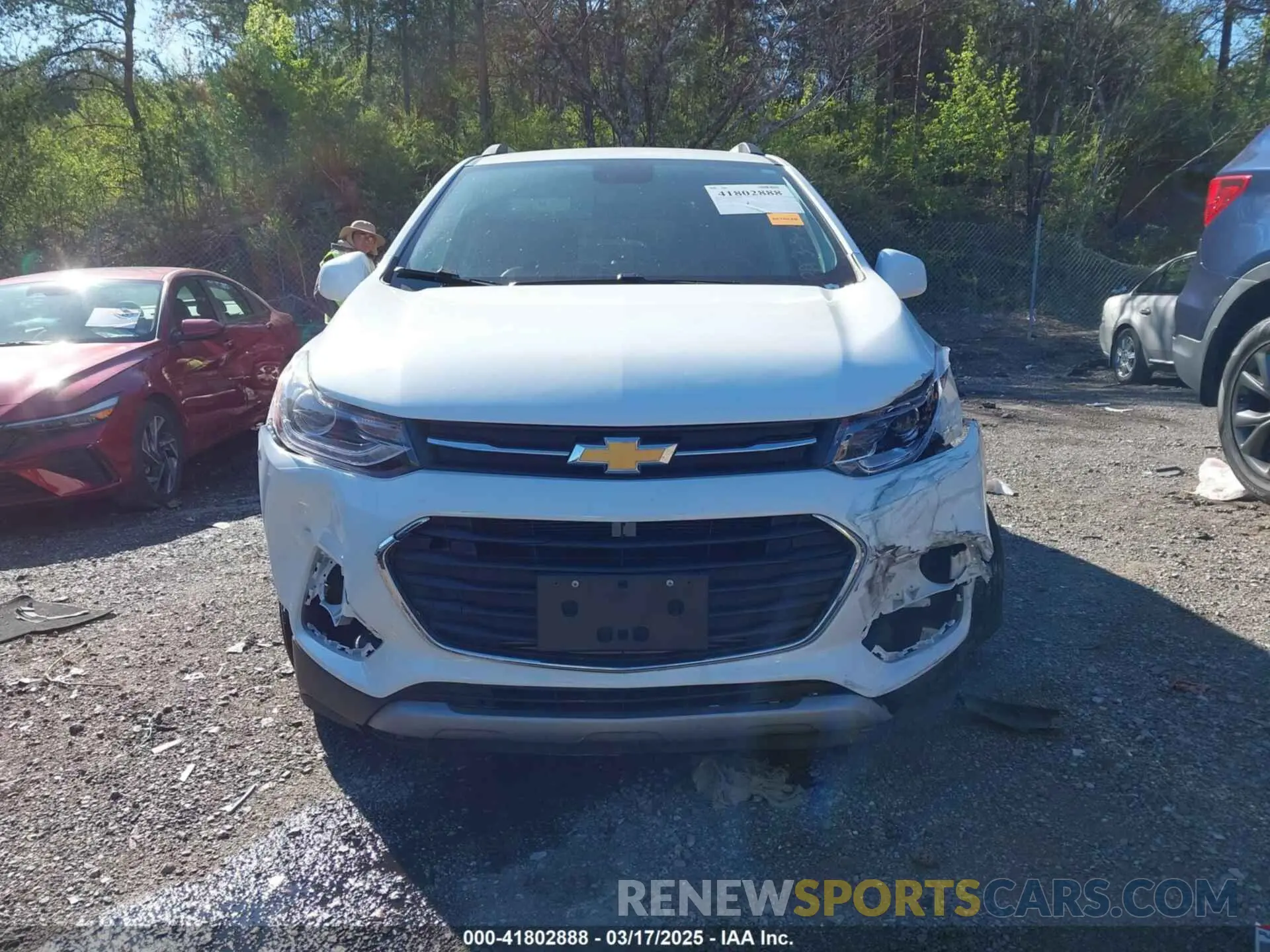 12 Photograph of a damaged car KL7CJLSB9LB005813 CHEVROLET TRAX 2020