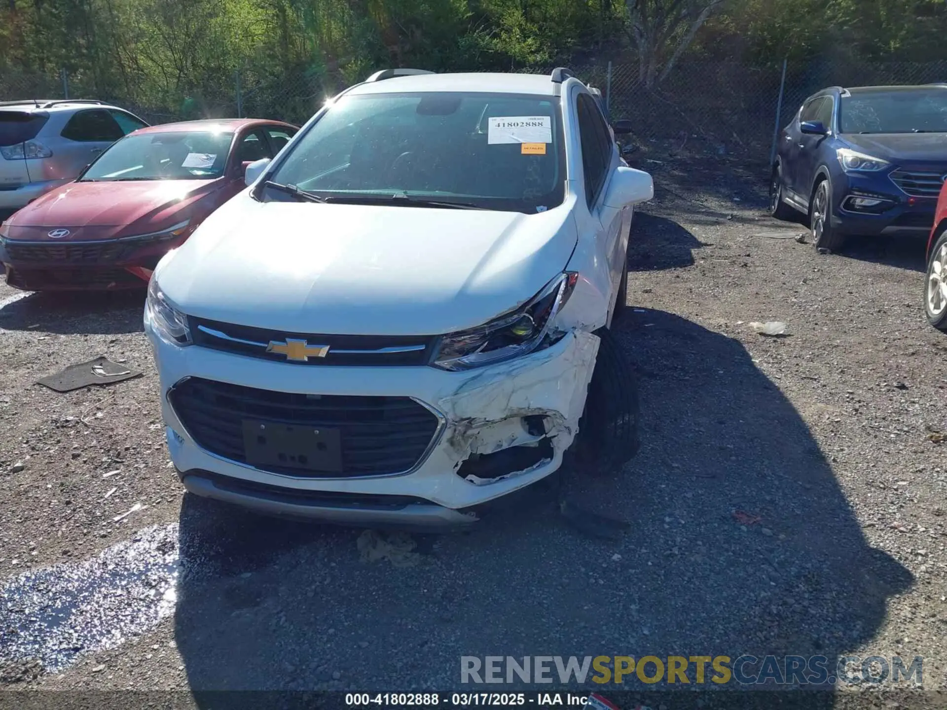 6 Photograph of a damaged car KL7CJLSB9LB005813 CHEVROLET TRAX 2020