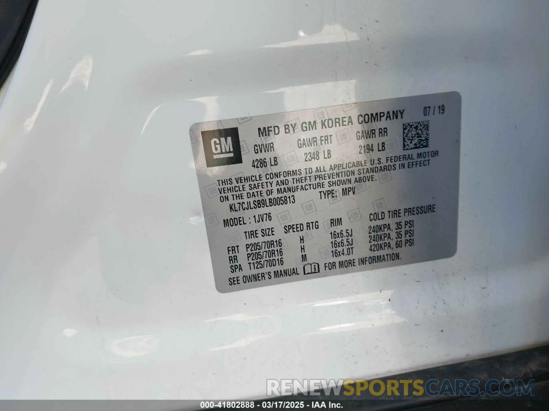 9 Photograph of a damaged car KL7CJLSB9LB005813 CHEVROLET TRAX 2020