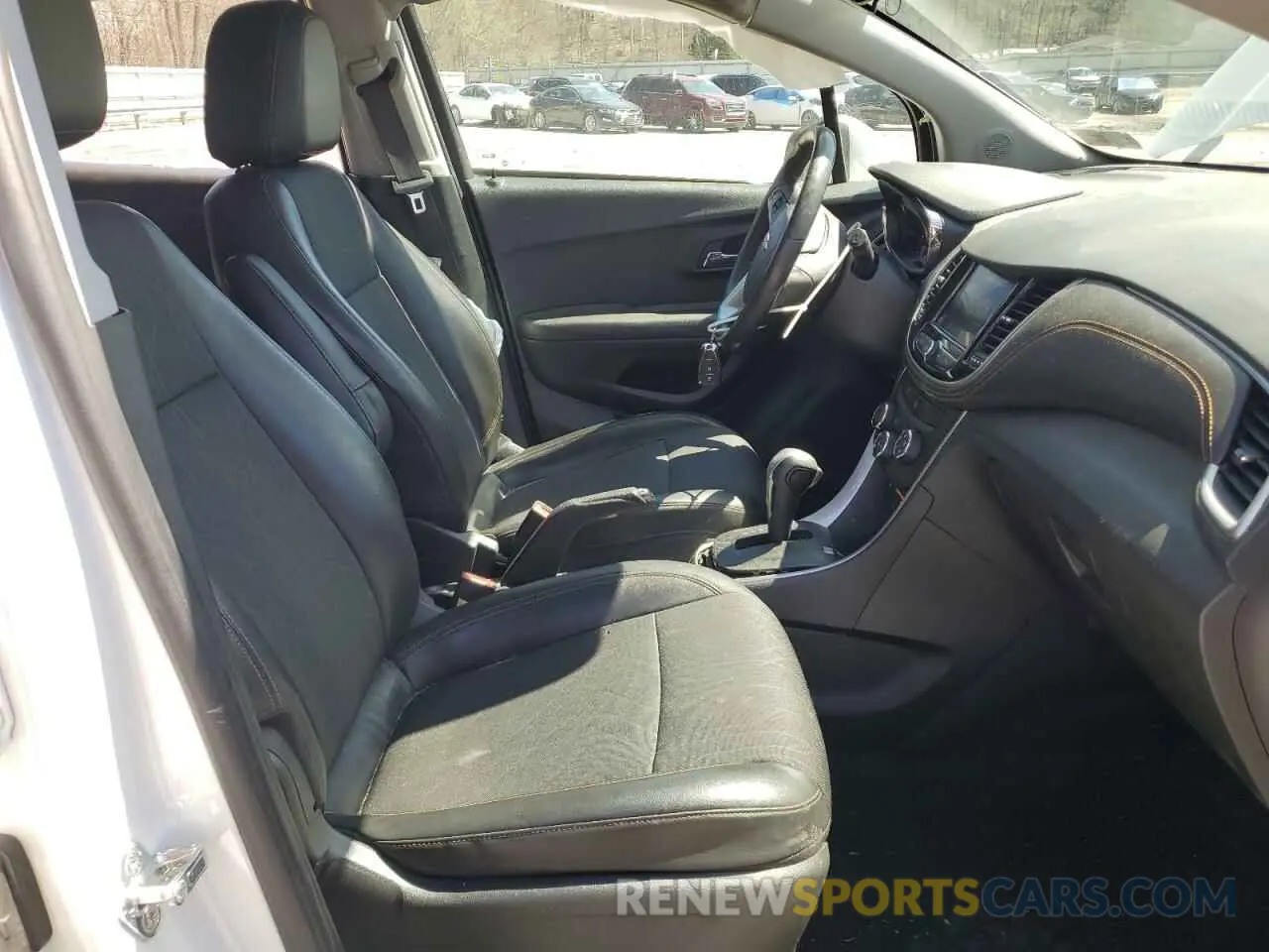 7 Photograph of a damaged car KL7CJLSB9LB319669 CHEVROLET TRAX 2020