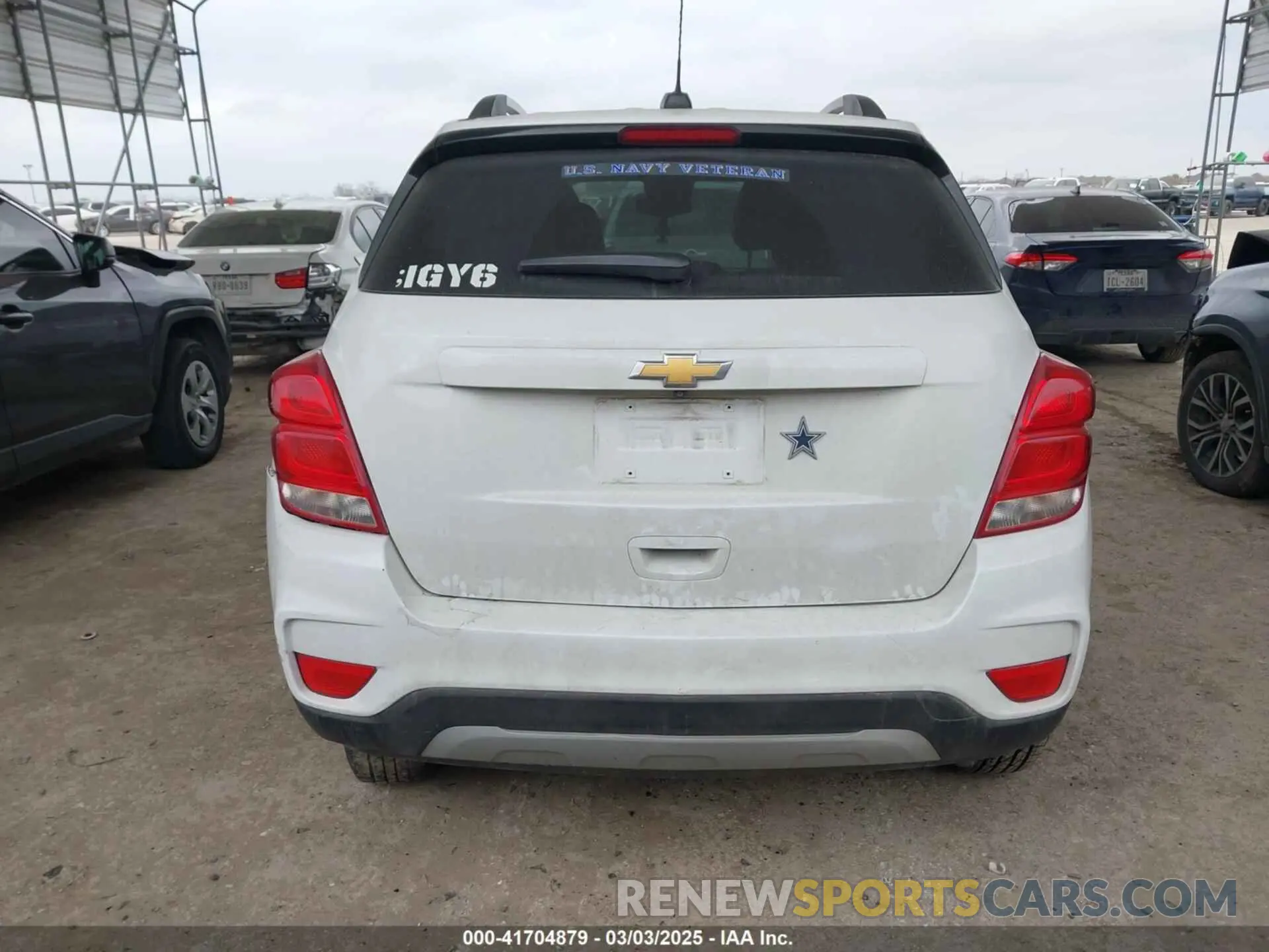 16 Photograph of a damaged car KL7CJLSBXLB010793 CHEVROLET TRAX 2020